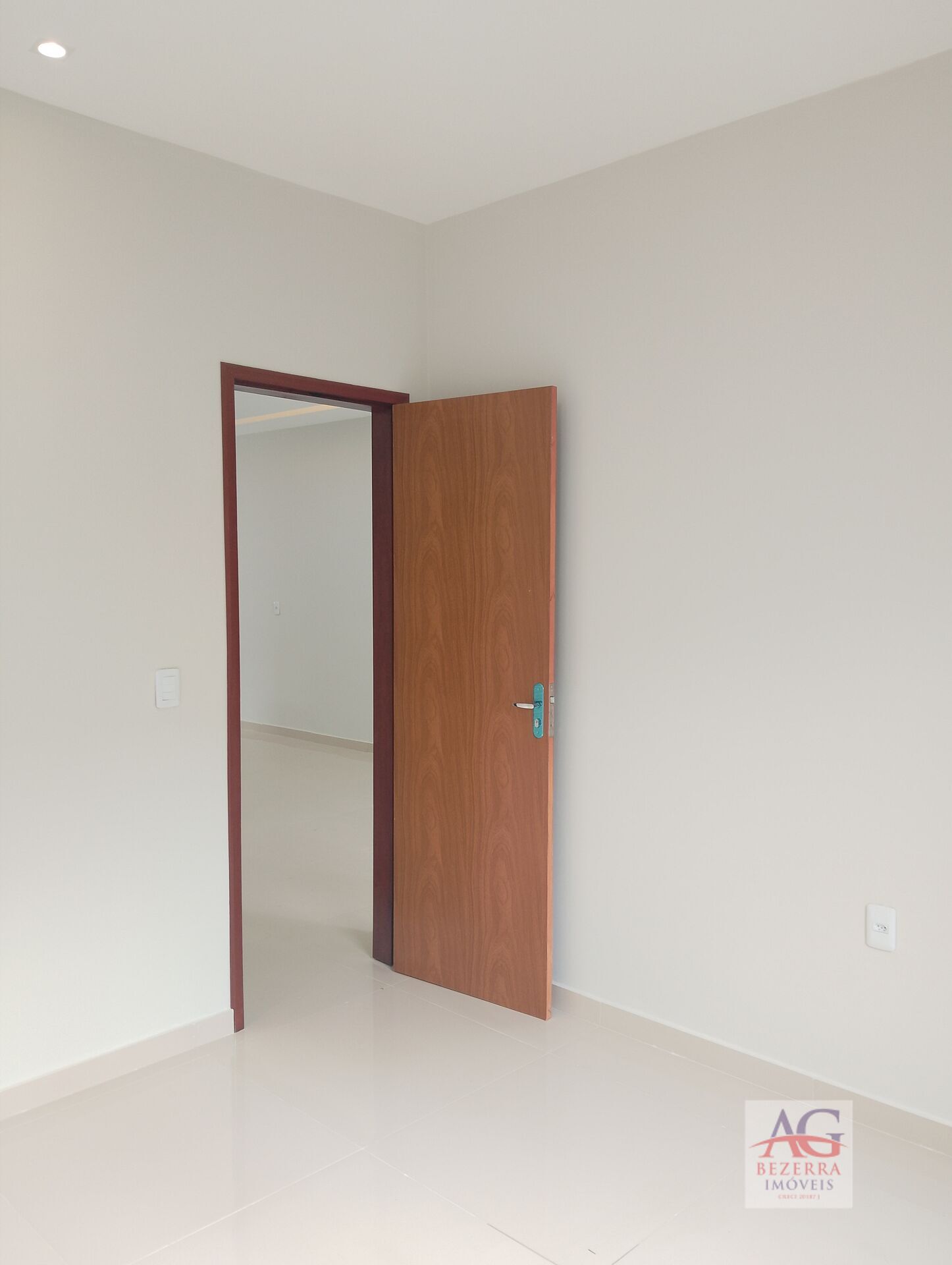 Casa à venda com 3 quartos, 86m² - Foto 16
