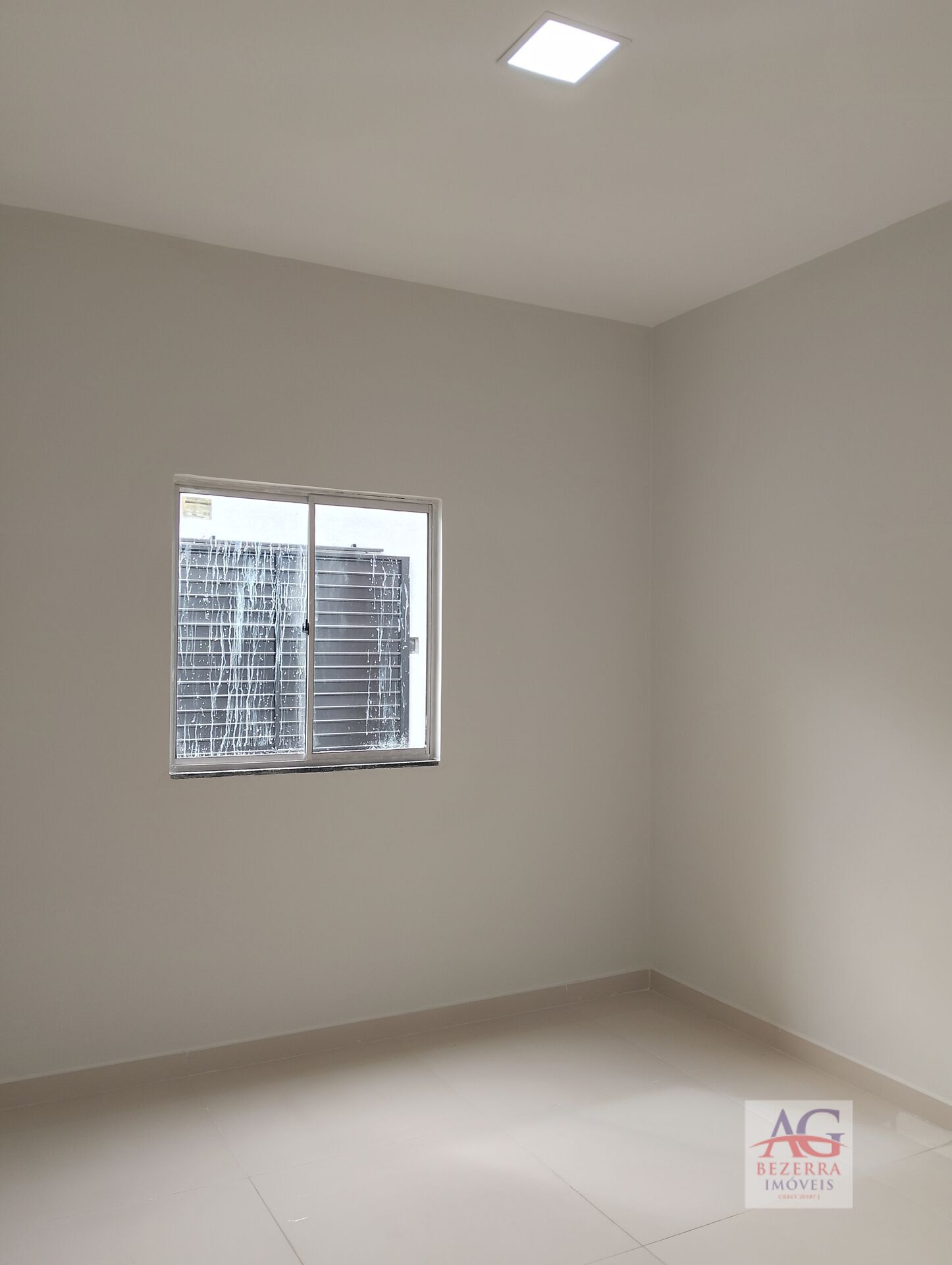 Casa à venda com 3 quartos, 86m² - Foto 15