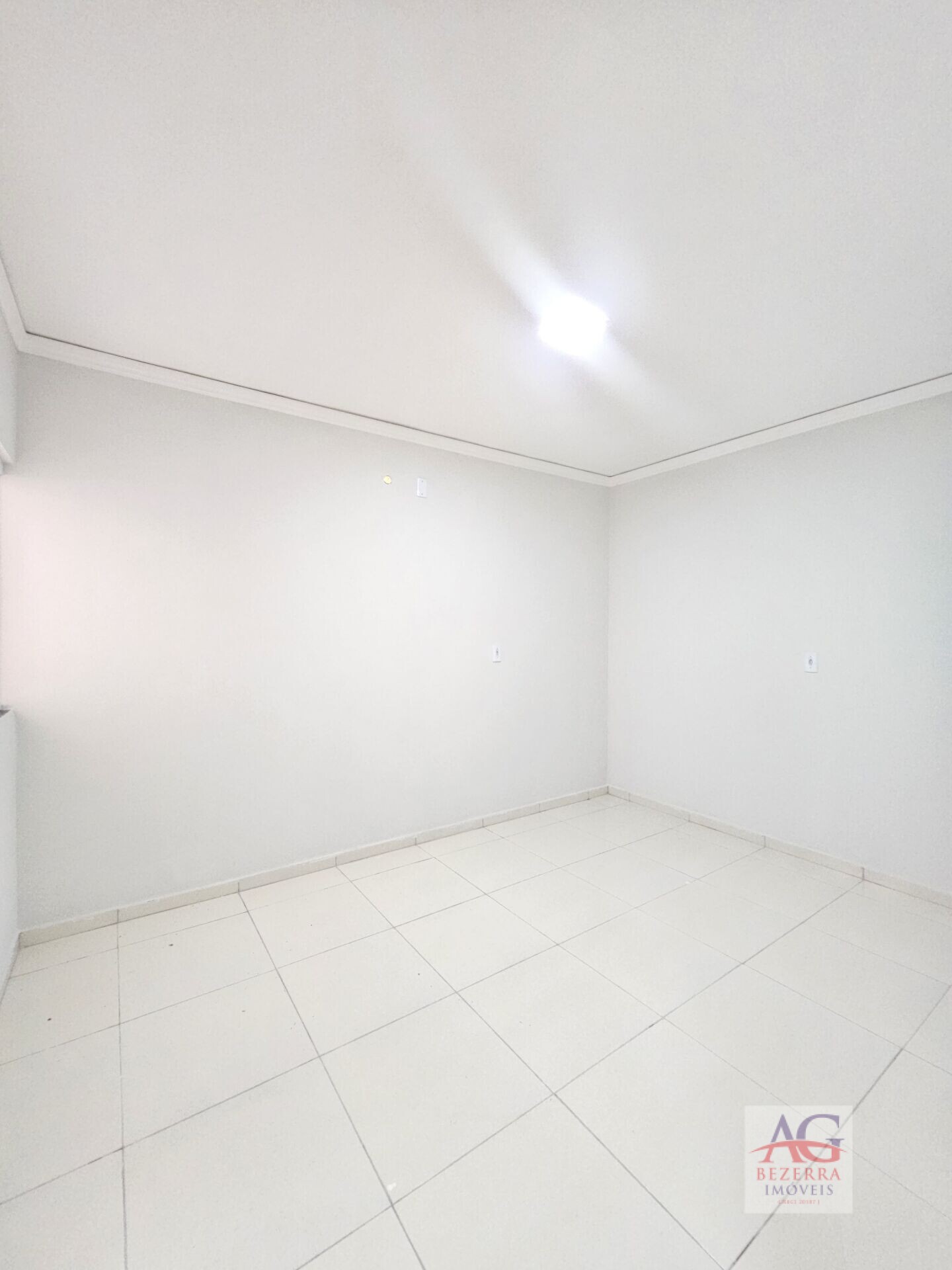 Casa à venda com 3 quartos, 118m² - Foto 12