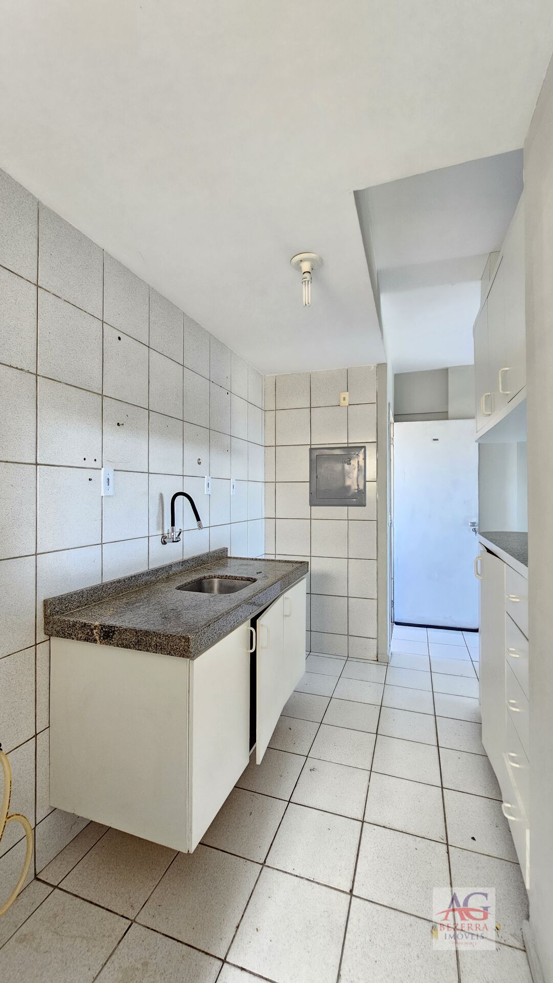 Apartamento para alugar com 3 quartos, 88m² - Foto 4
