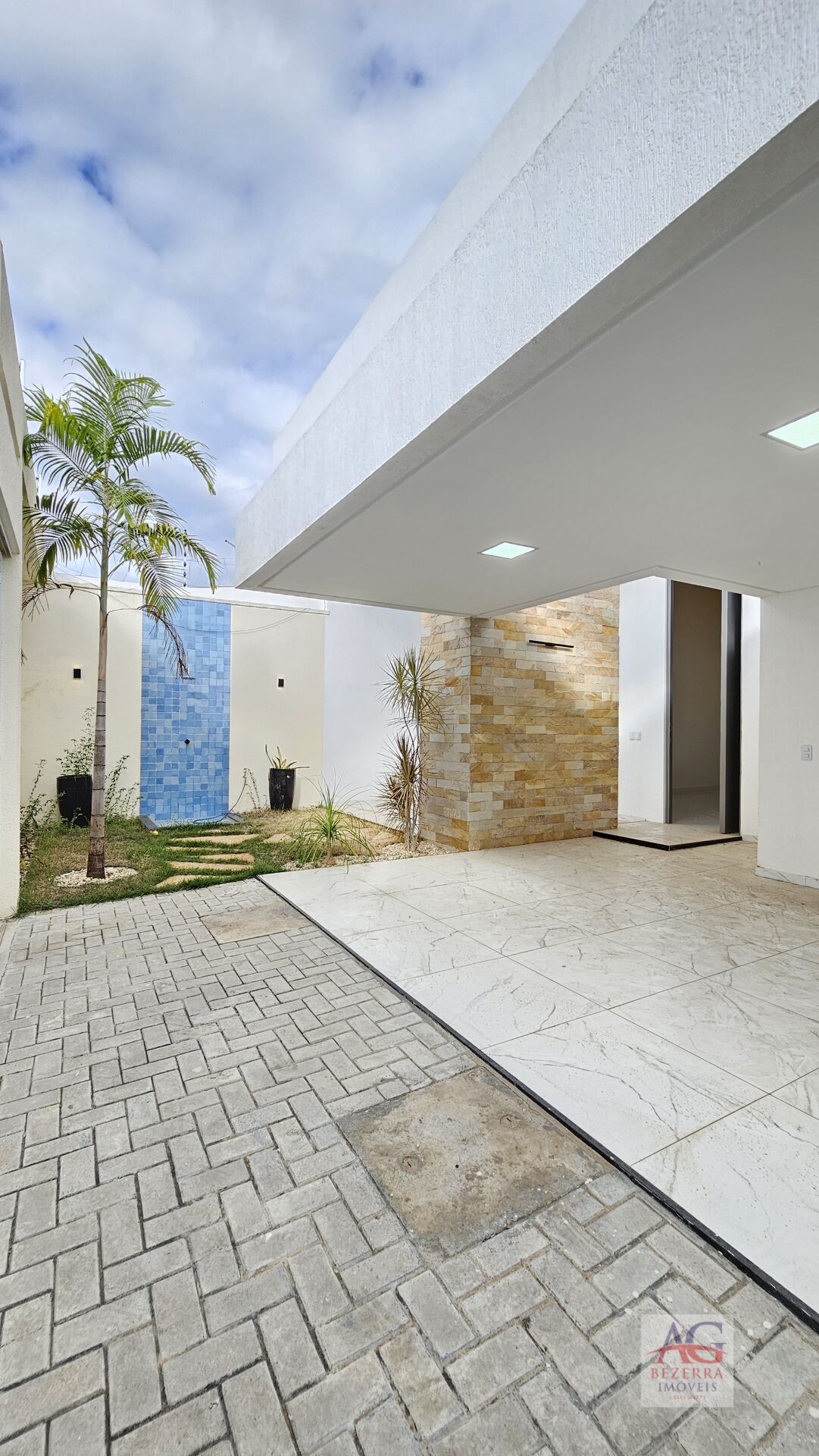 Casa à venda com 3 quartos, 152m² - Foto 3