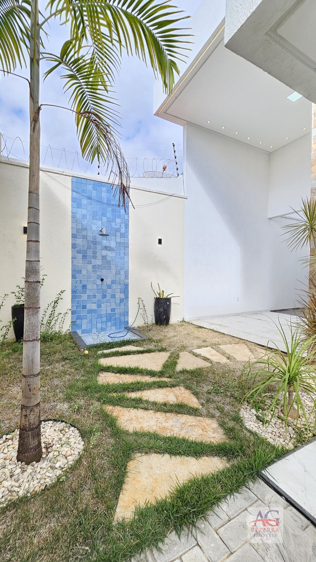 Casa à venda com 3 quartos, 152m² - Foto 4