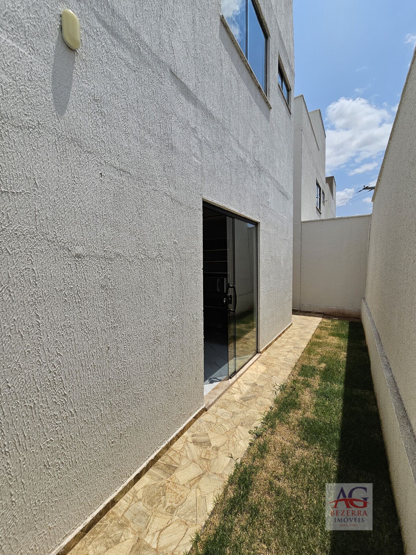 Casa à venda com 3 quartos, 136m² - Foto 19