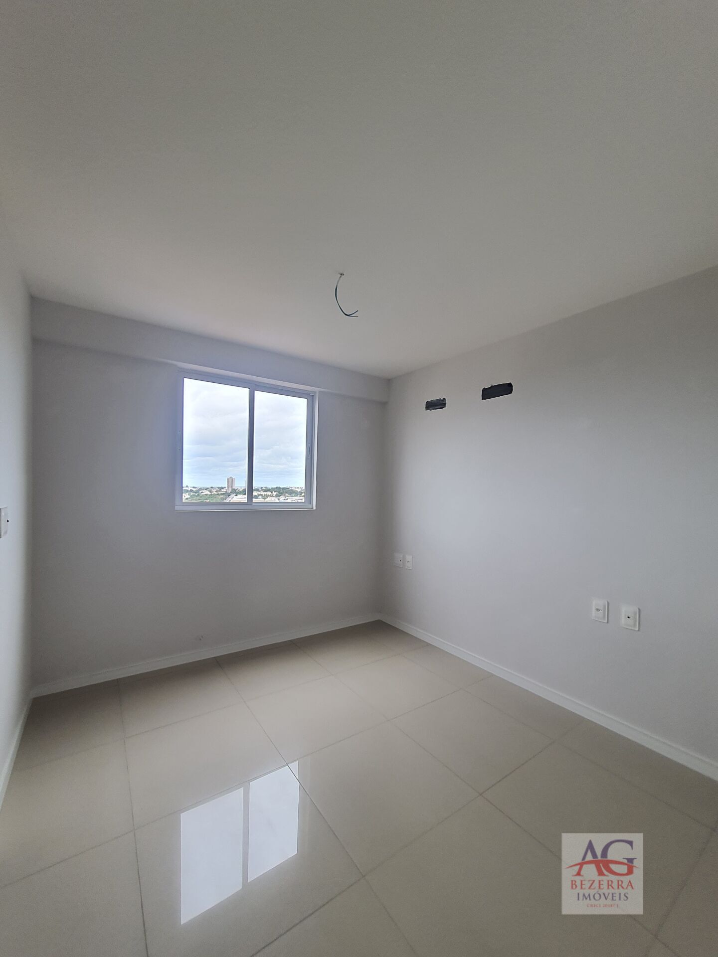 Apartamento à venda com 3 quartos, 97m² - Foto 17