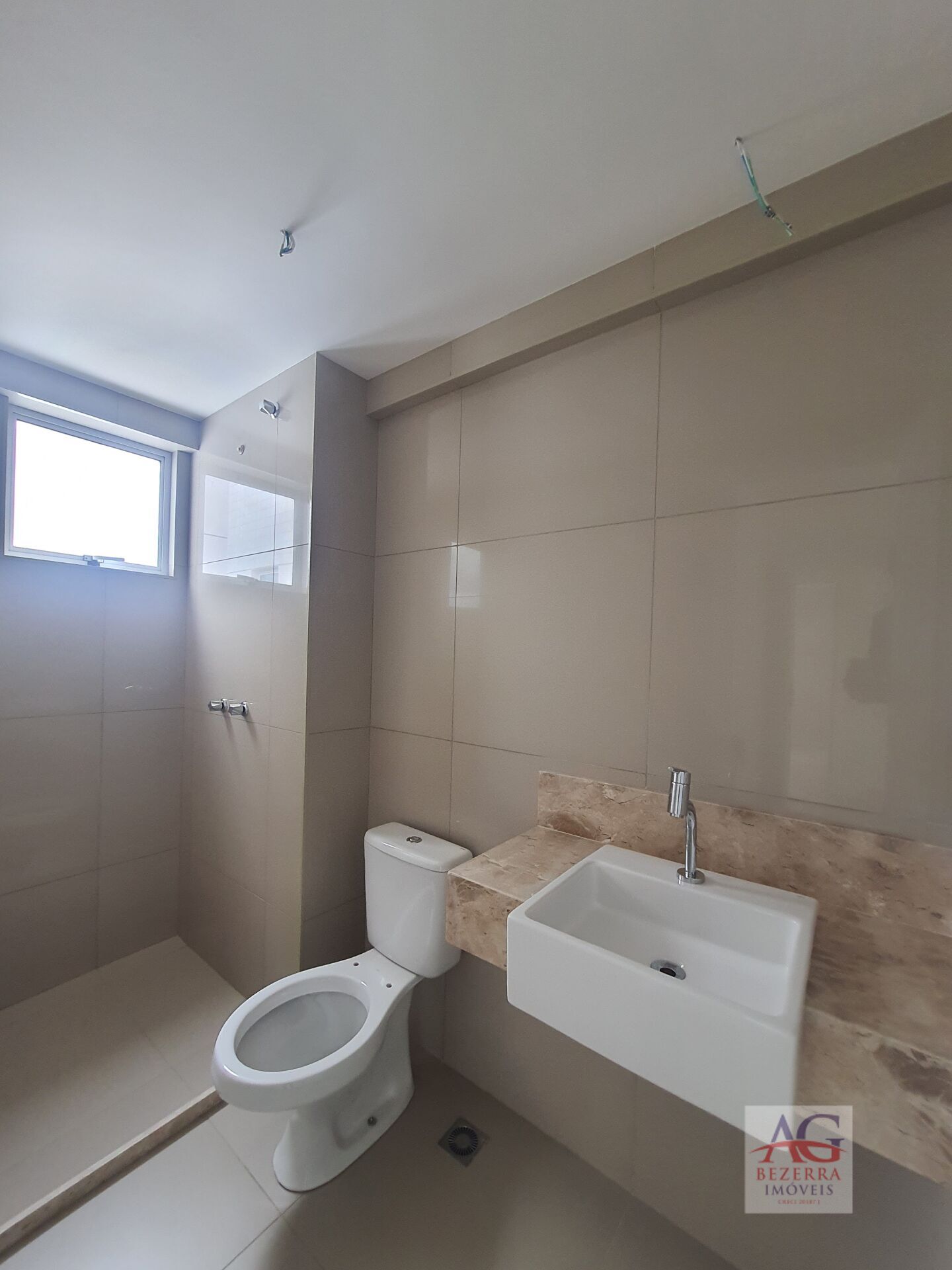 Apartamento à venda com 3 quartos, 97m² - Foto 16