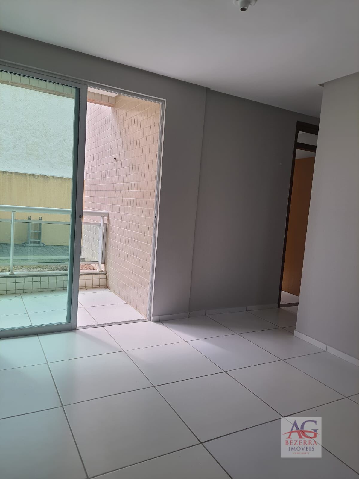 Apartamento à venda com 3 quartos, 69m² - Foto 3