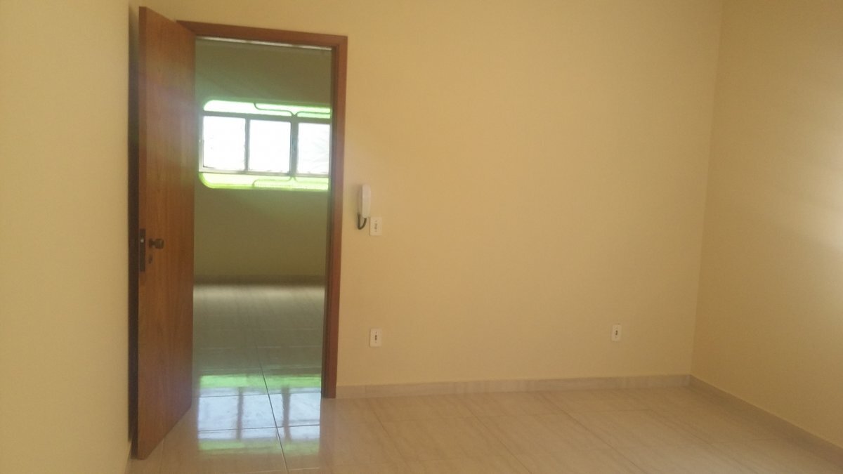 Casa à venda com 3 quartos, 360m² - Foto 16