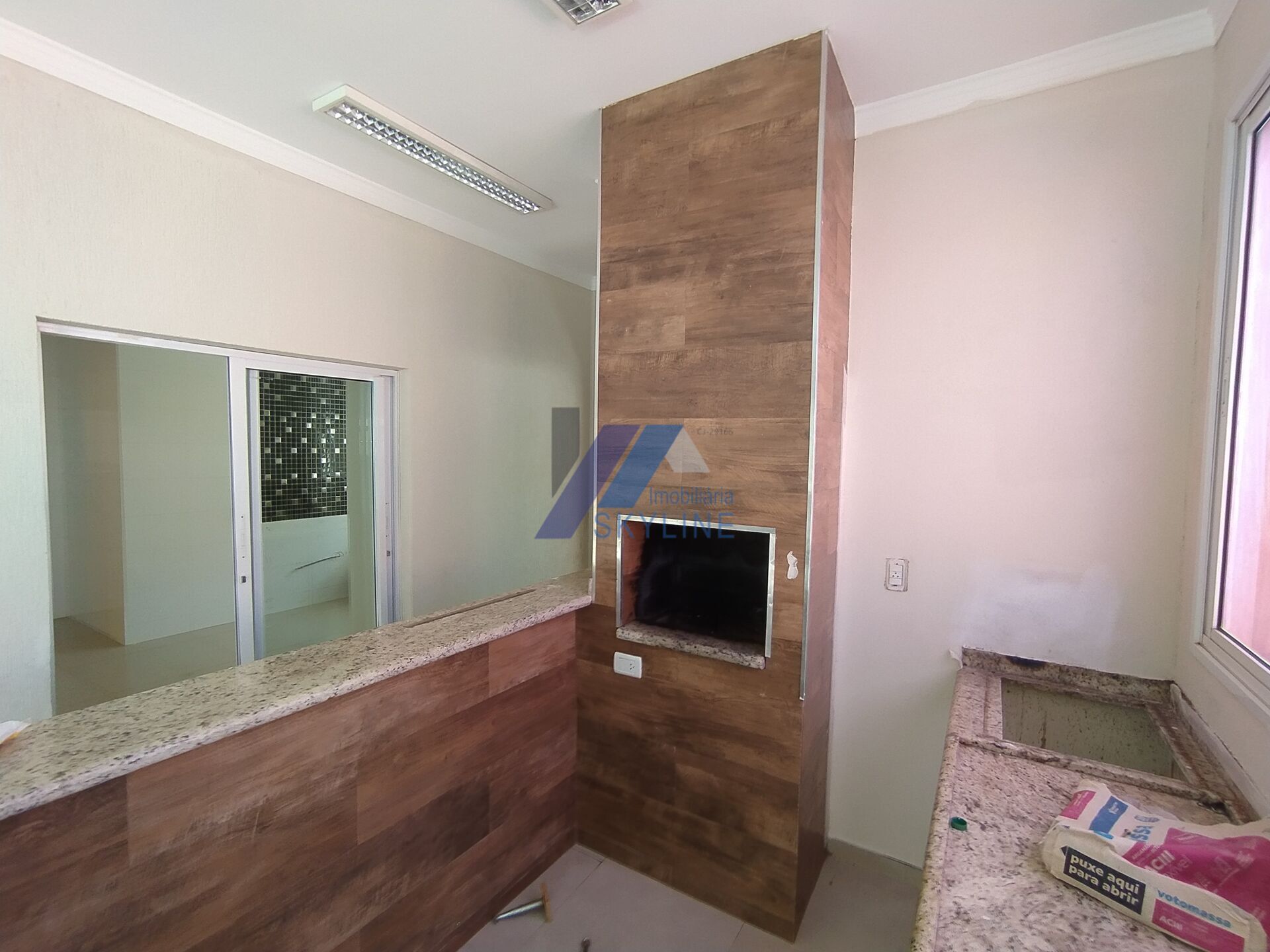 Casa para alugar com 3 quartos, 200m² - Foto 8