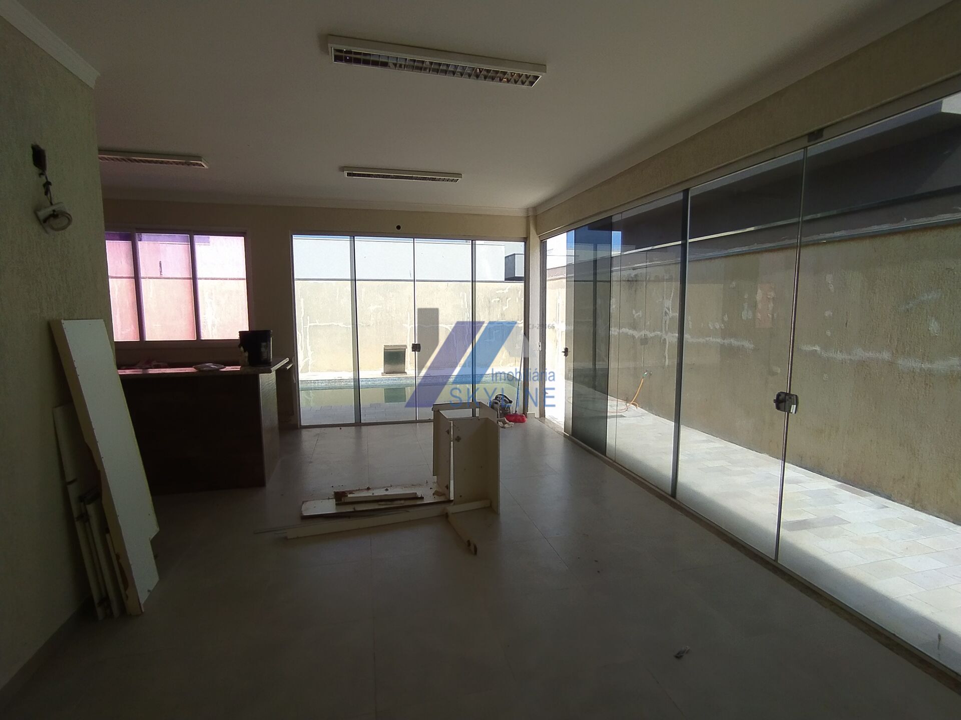 Casa para alugar com 3 quartos, 200m² - Foto 6