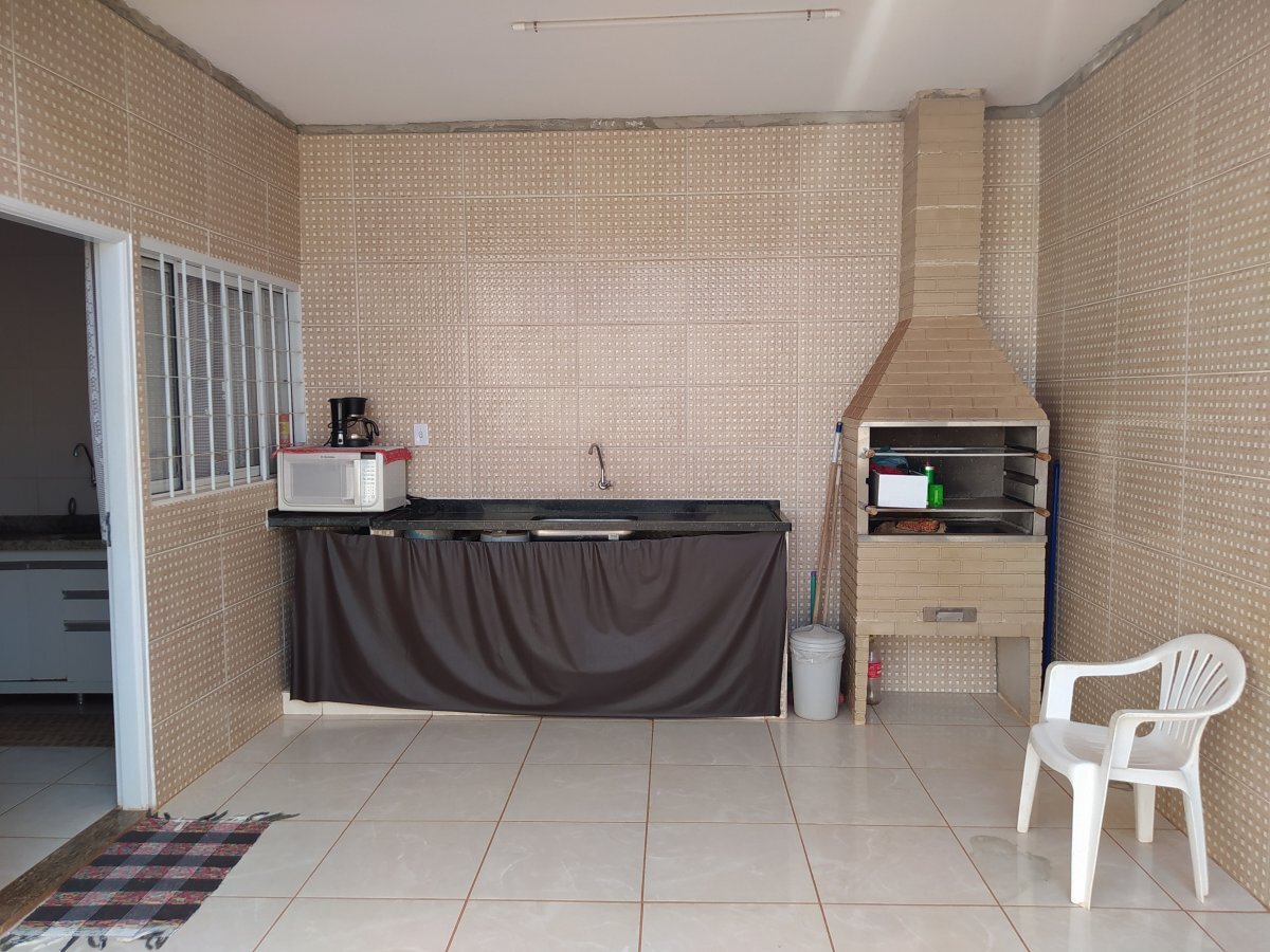 Casa à venda com 3 quartos, 150m² - Foto 11