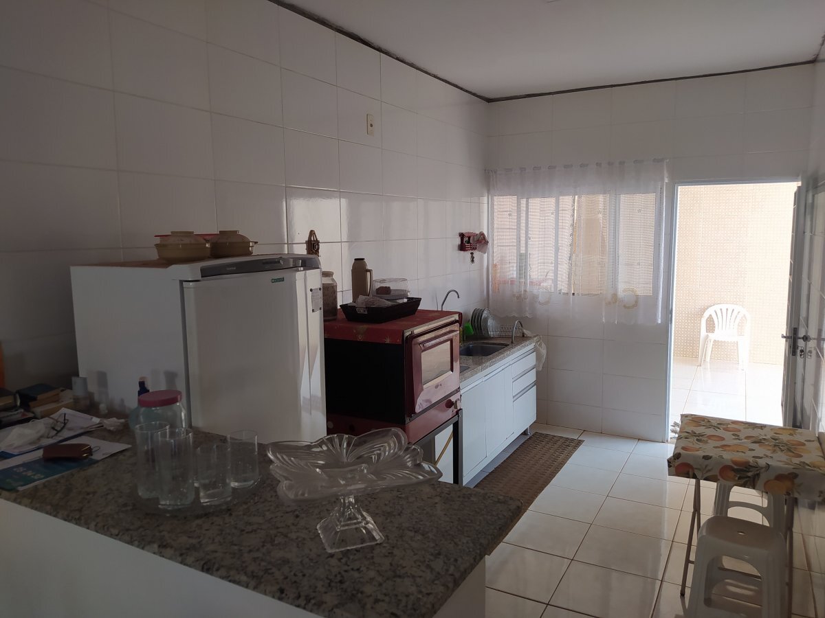 Casa à venda com 3 quartos, 150m² - Foto 9