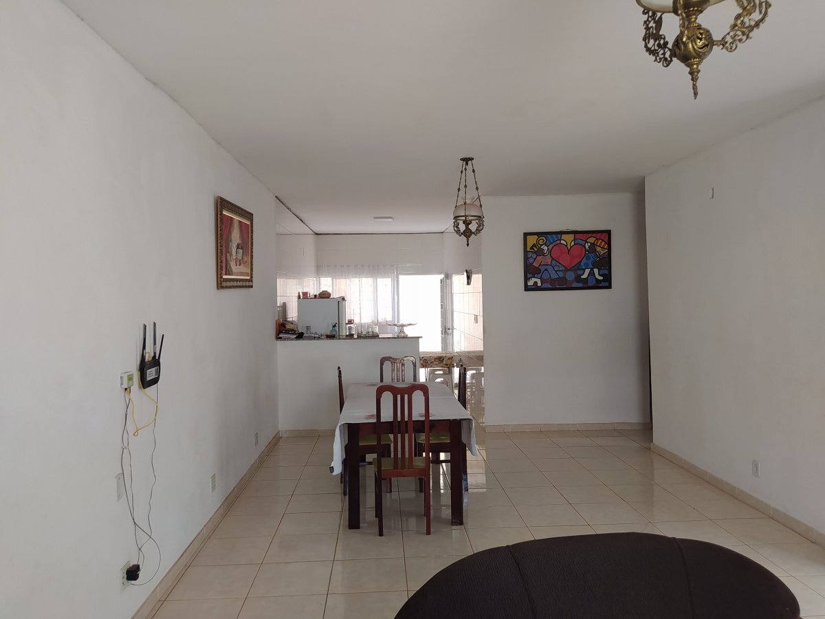 Casa à venda com 3 quartos, 150m² - Foto 8