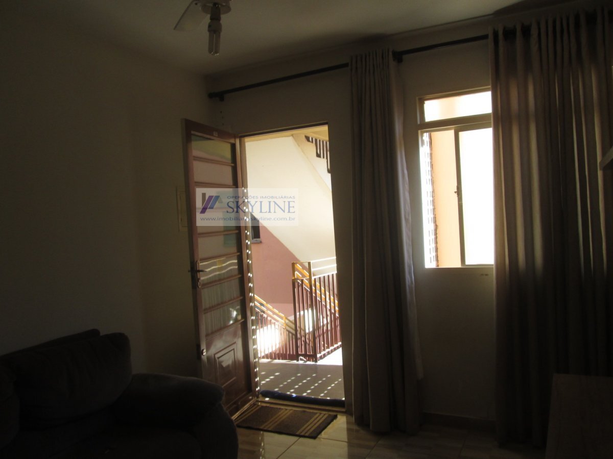 Apartamento à venda com 2 quartos, 46m² - Foto 2