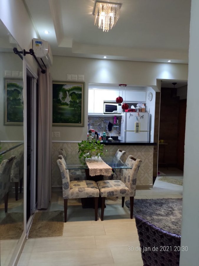 Apartamento à venda com 2 quartos, 60m² - Foto 5