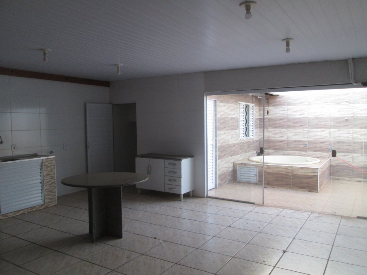 Casa à venda com 3 quartos, 250m² - Foto 12