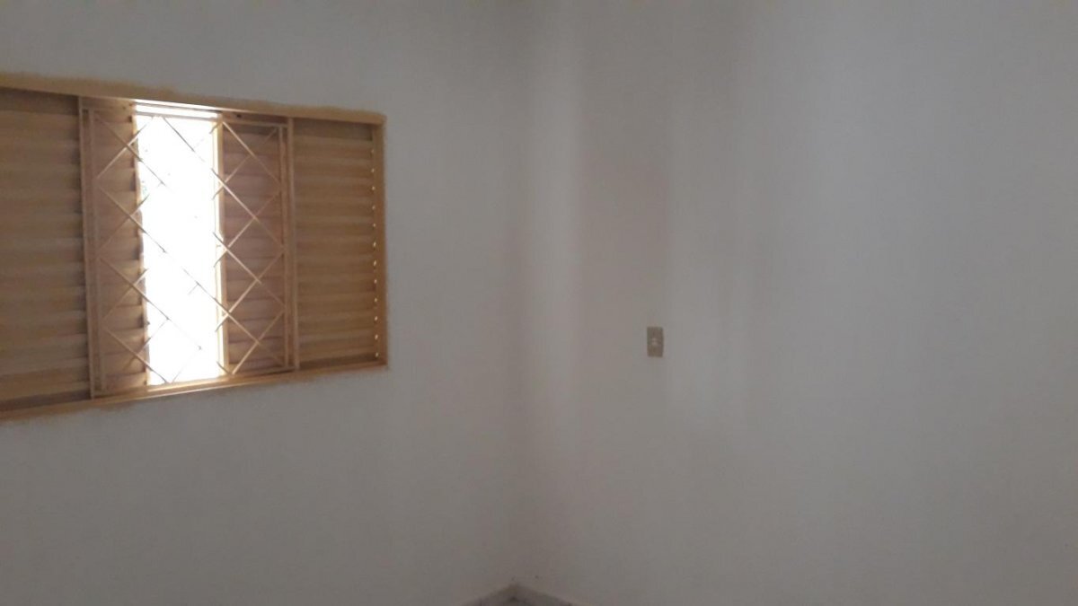 Casa à venda com 3 quartos, 200m² - Foto 16