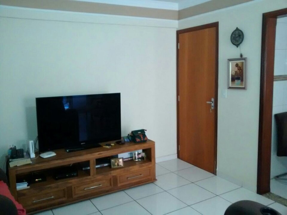 Apartamento à venda com 3 quartos - Foto 2