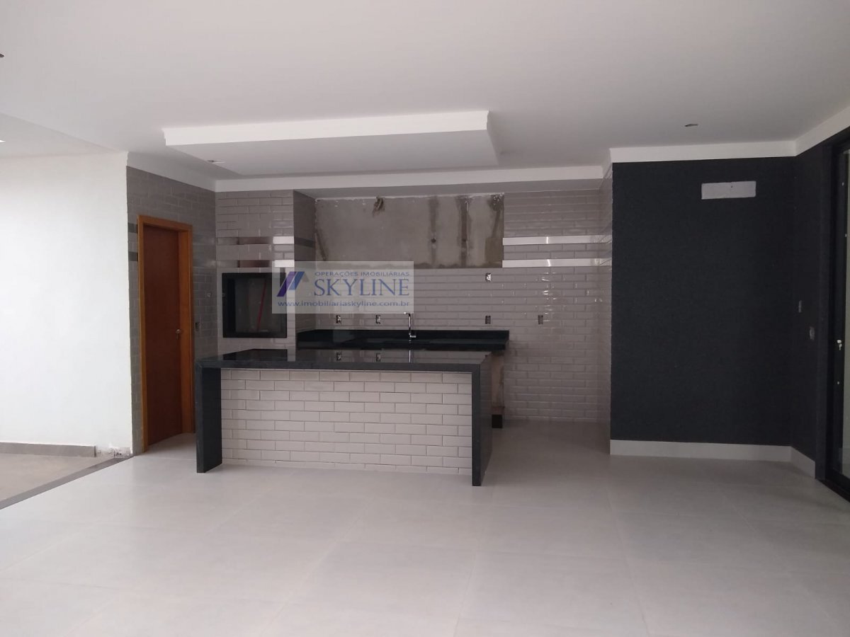 Casa à venda com 3 quartos, 362m² - Foto 4