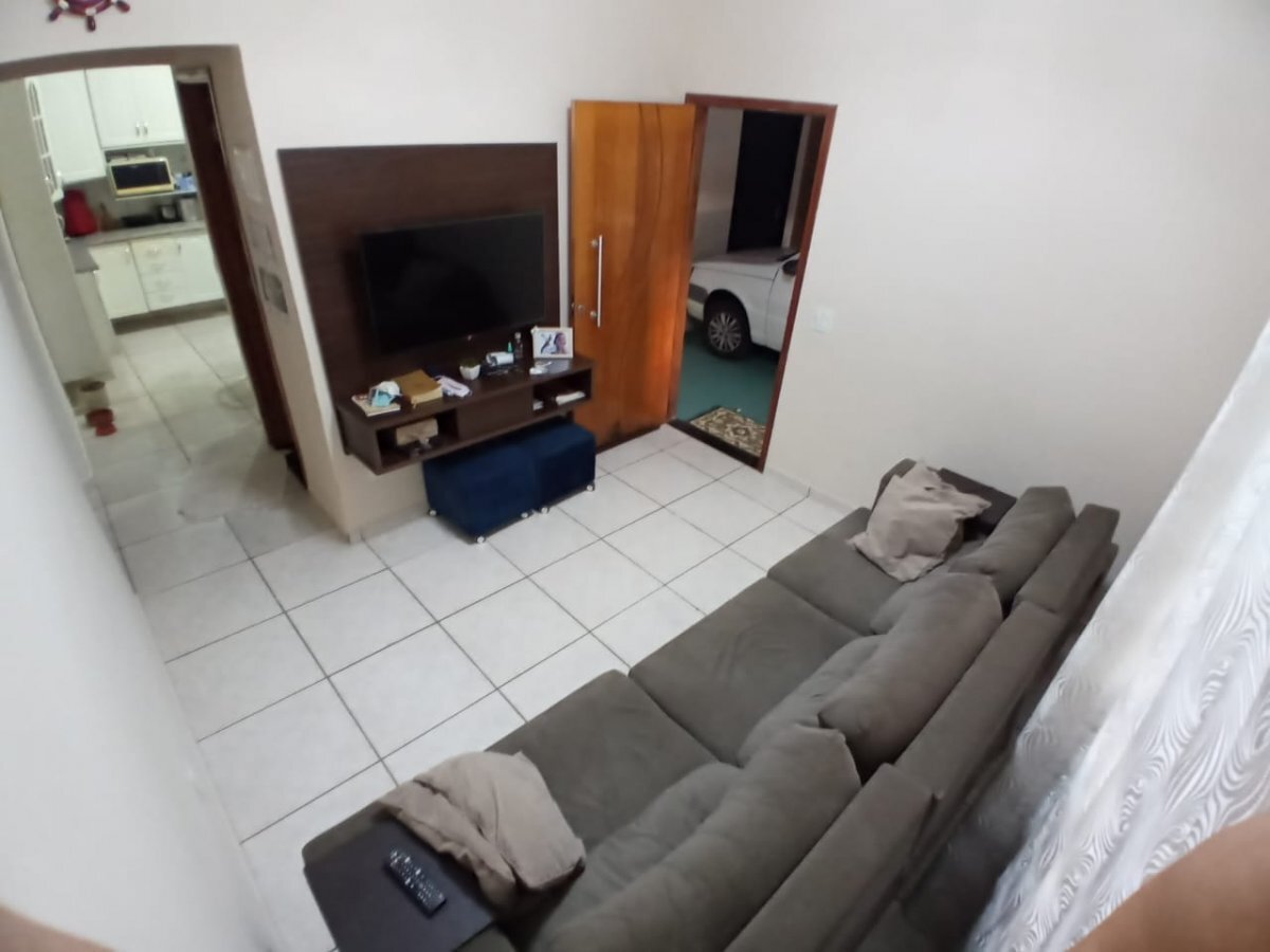 Casa à venda com 2 quartos, 200m² - Foto 7