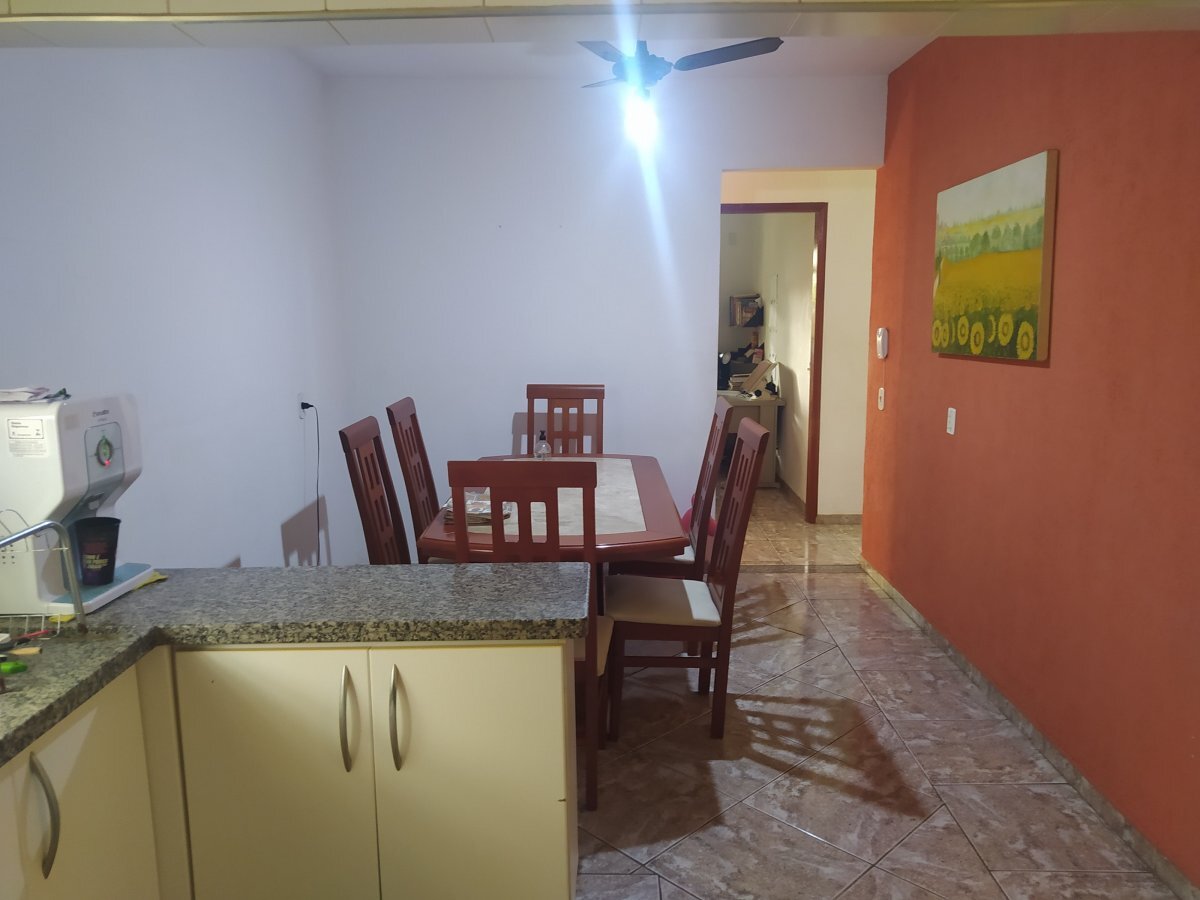 Casa à venda com 3 quartos, 120m² - Foto 4