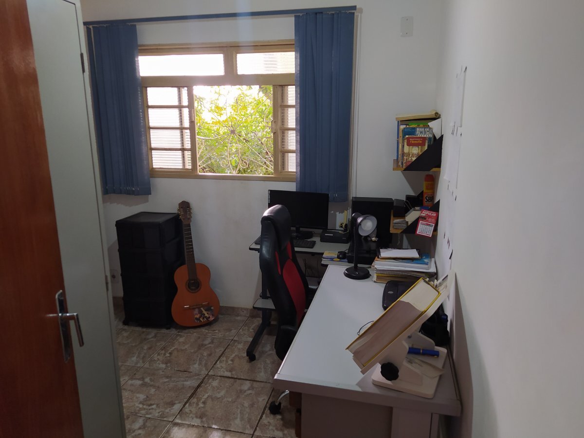 Casa à venda com 3 quartos, 120m² - Foto 7