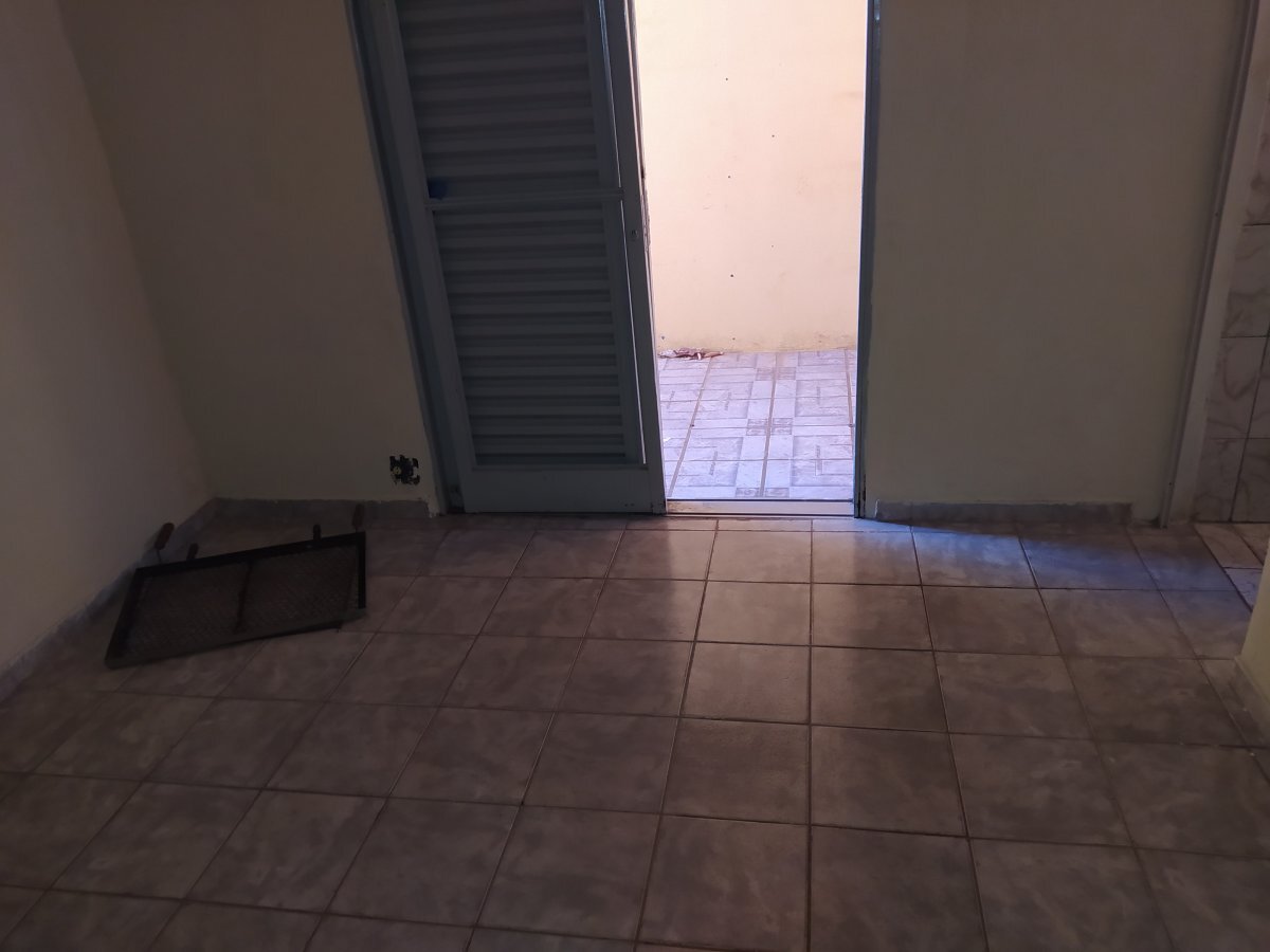 Casa à venda com 3 quartos, 142m² - Foto 18