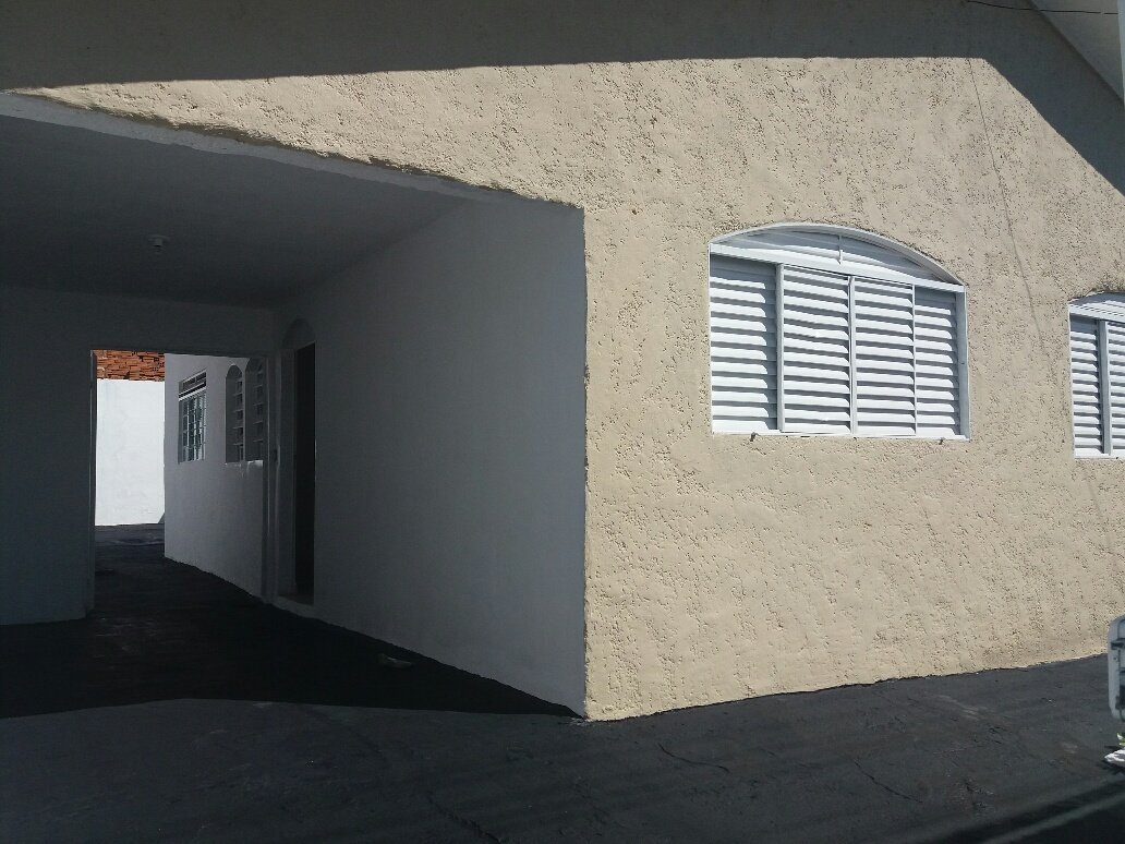 Casa à venda com 3 quartos, 200m² - Foto 2