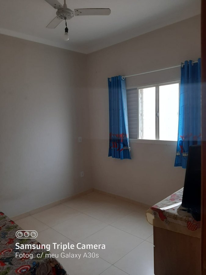 Casa à venda com 2 quartos, 54m² - Foto 8