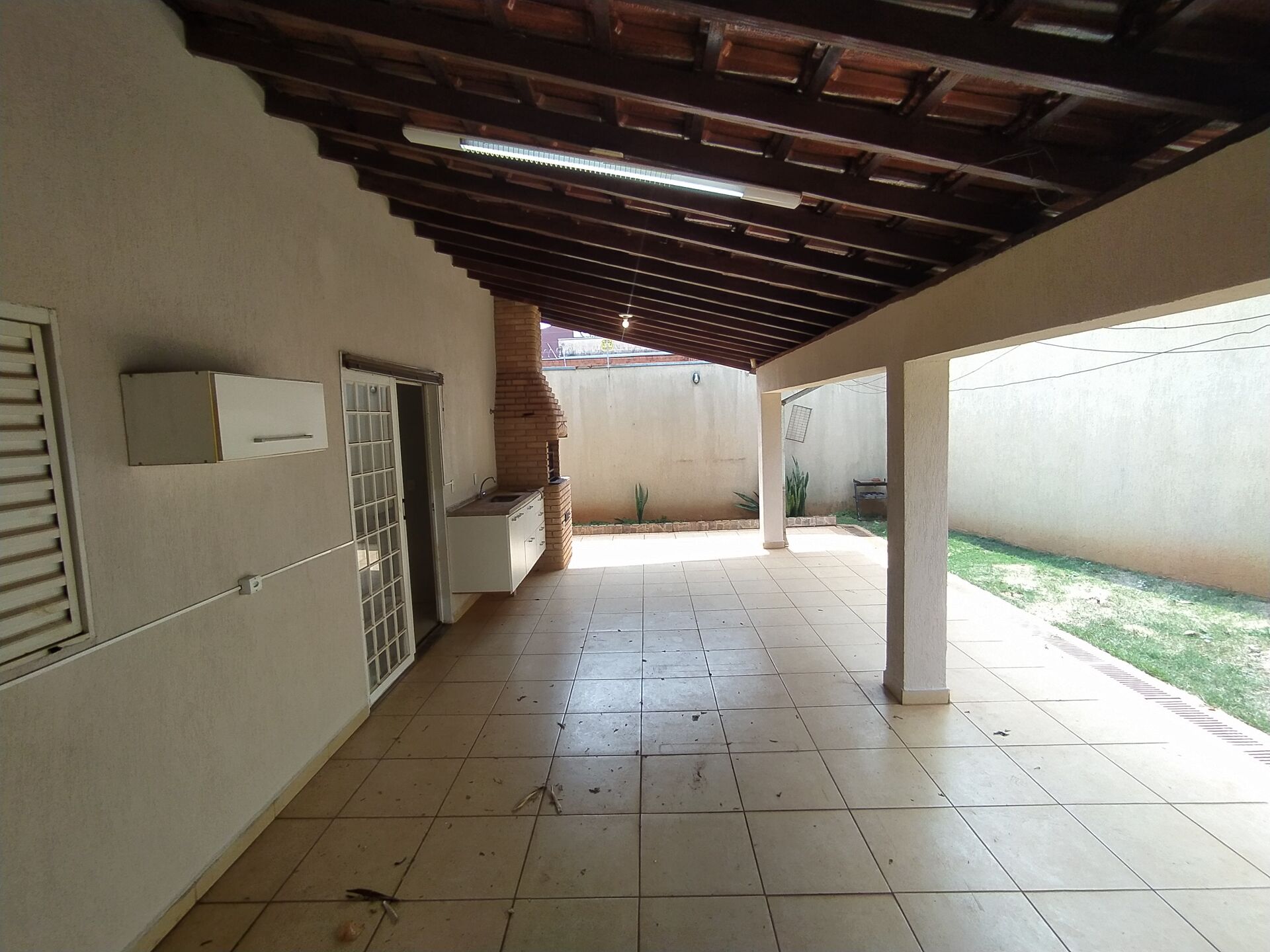 Casa à venda com 3 quartos, 300m² - Foto 13