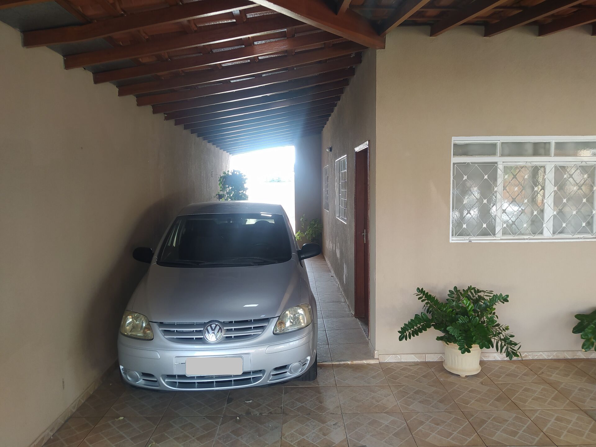 Casa à venda com 3 quartos, 138m² - Foto 1