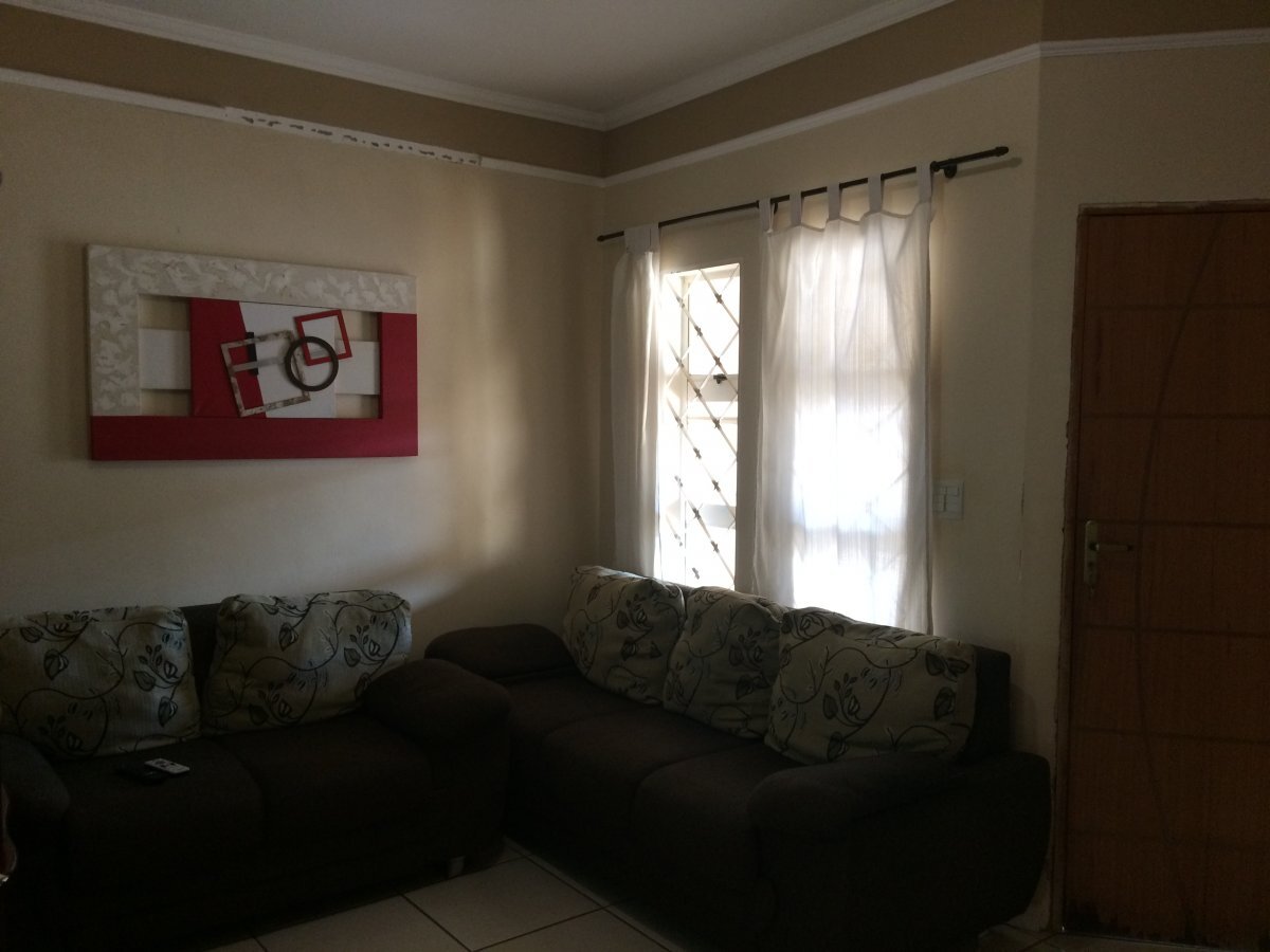 Casa à venda com 3 quartos, 200m² - Foto 6