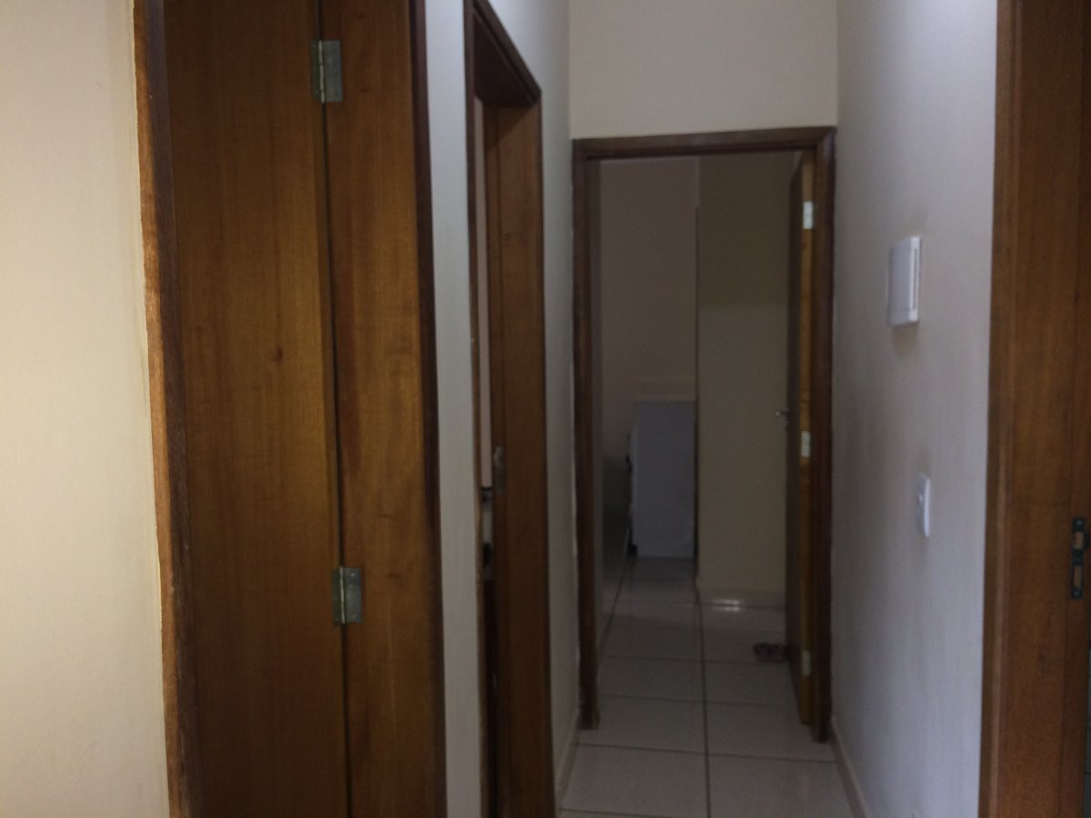 Casa à venda com 3 quartos, 200m² - Foto 26