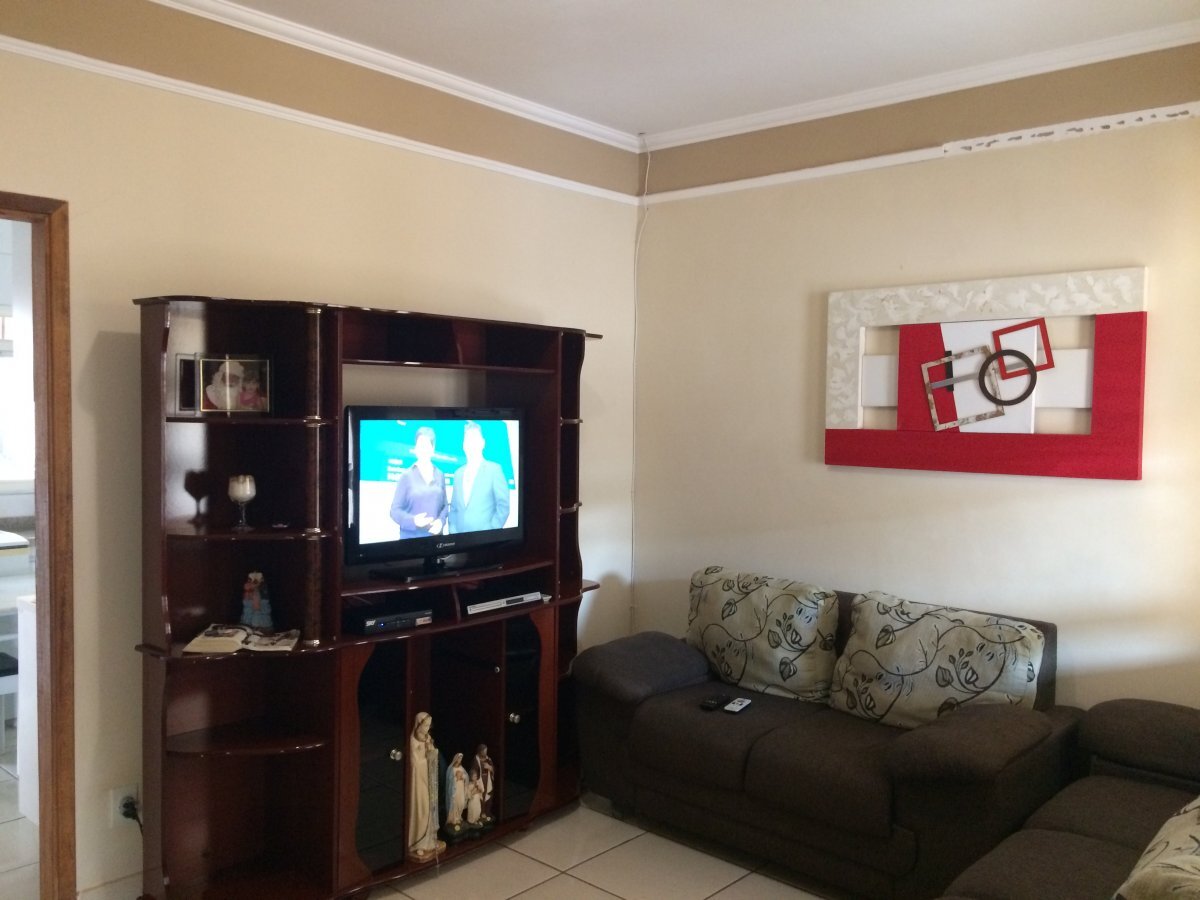 Casa à venda com 3 quartos, 200m² - Foto 5