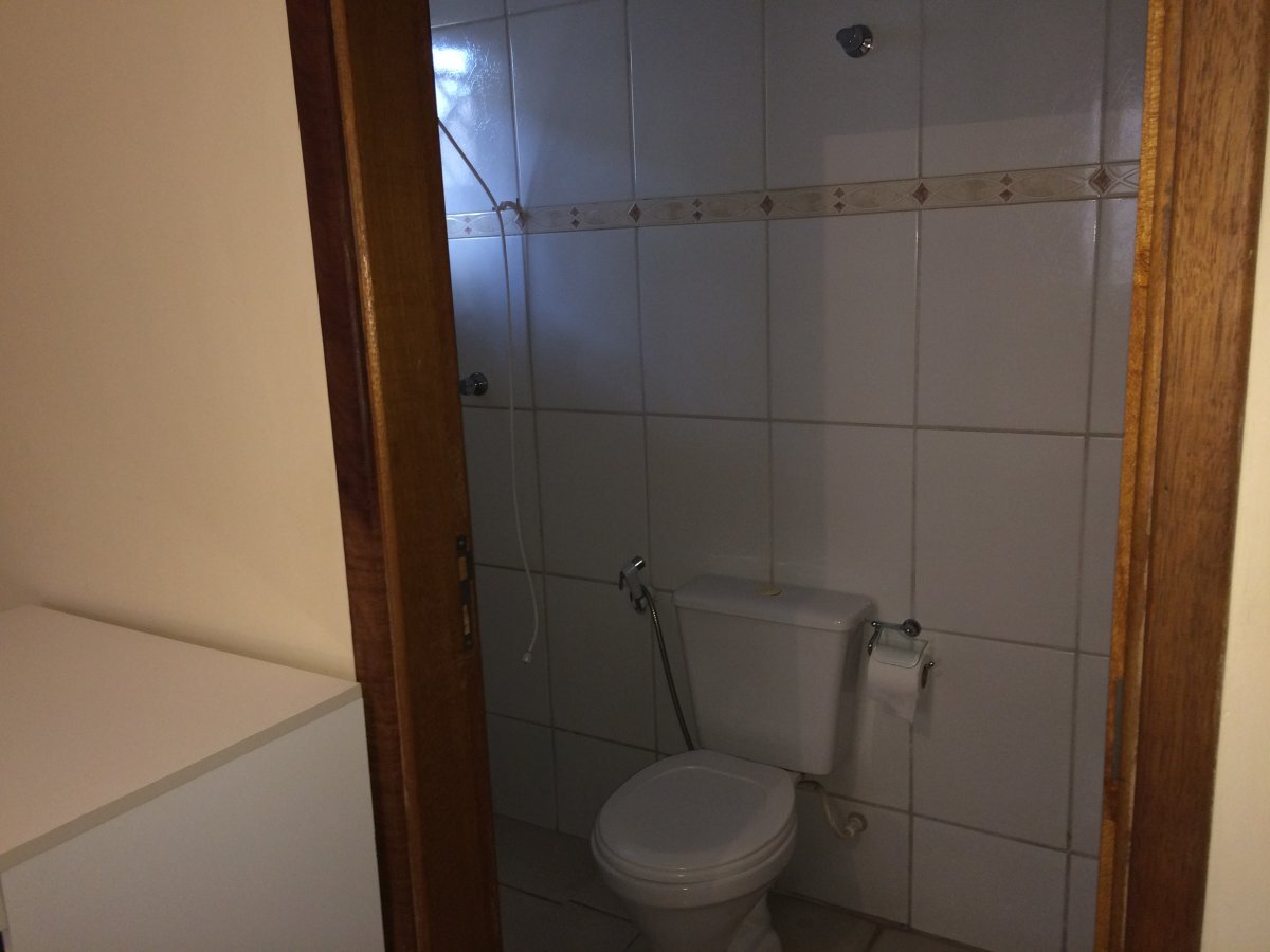 Casa à venda com 3 quartos, 200m² - Foto 22