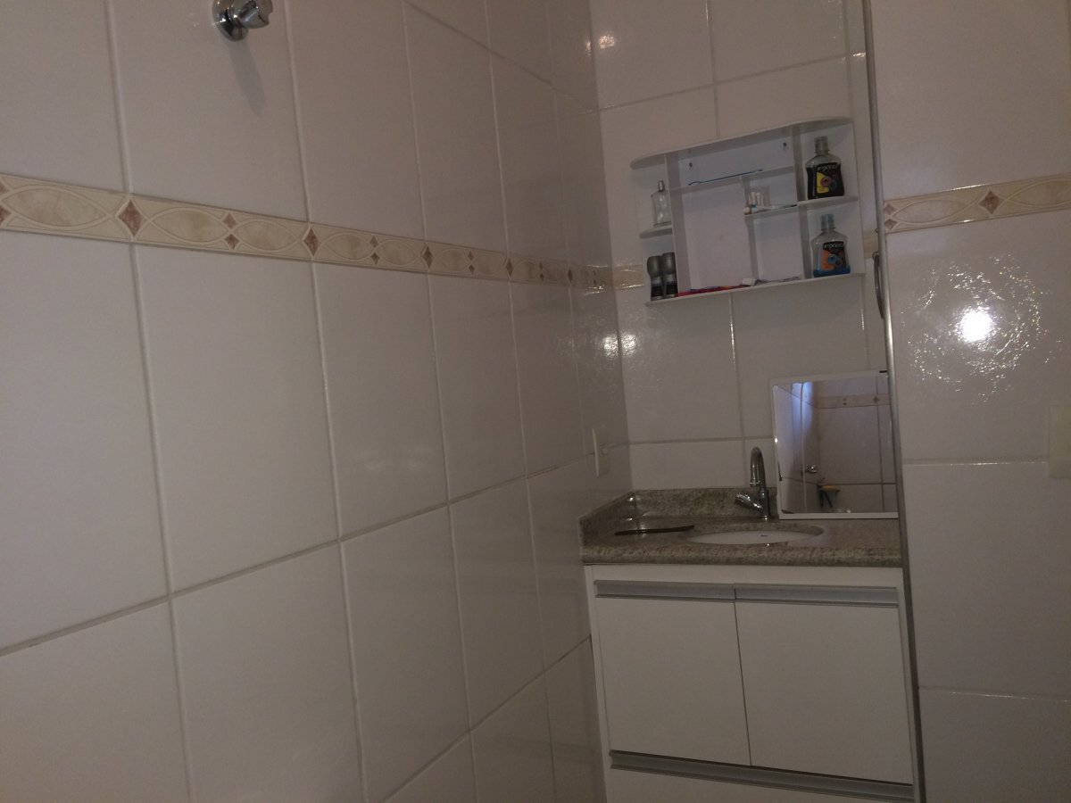 Casa à venda com 3 quartos, 200m² - Foto 24