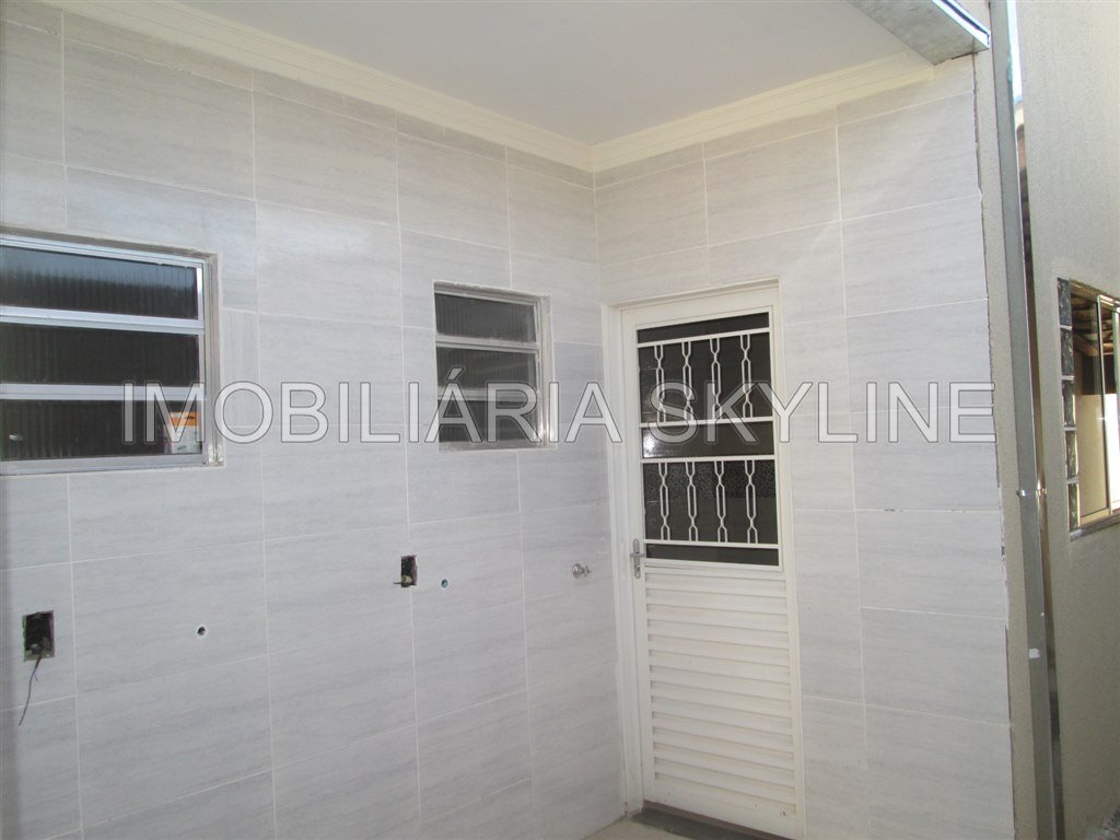 Casa à venda com 3 quartos, 200m² - Foto 20