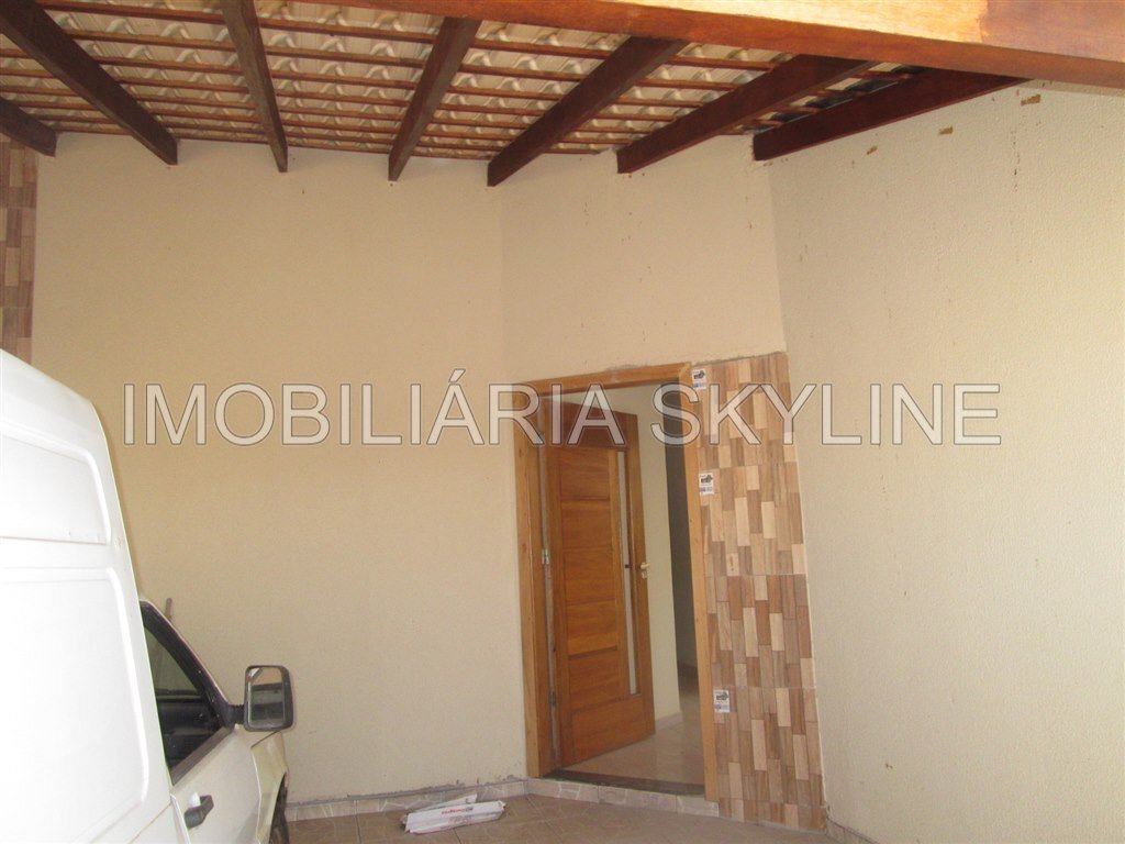 Casa à venda com 3 quartos, 200m² - Foto 4