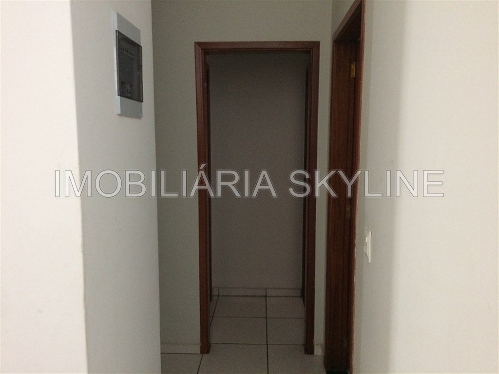 Casa à venda com 3 quartos, 99m² - Foto 9