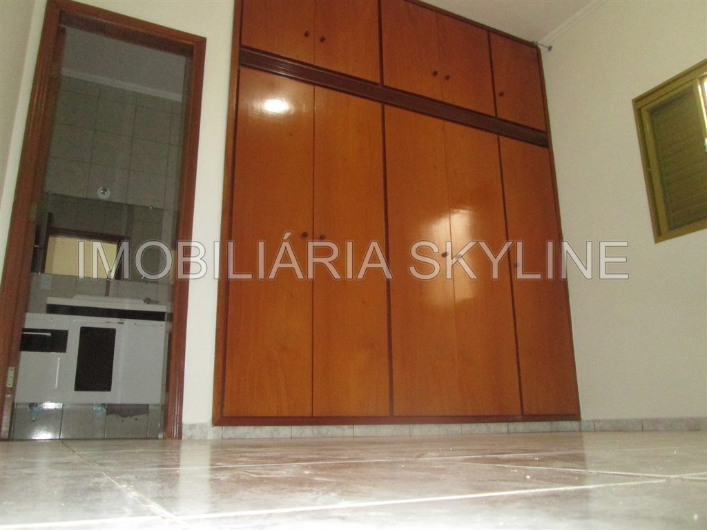 Casa à venda com 3 quartos, 200m² - Foto 16