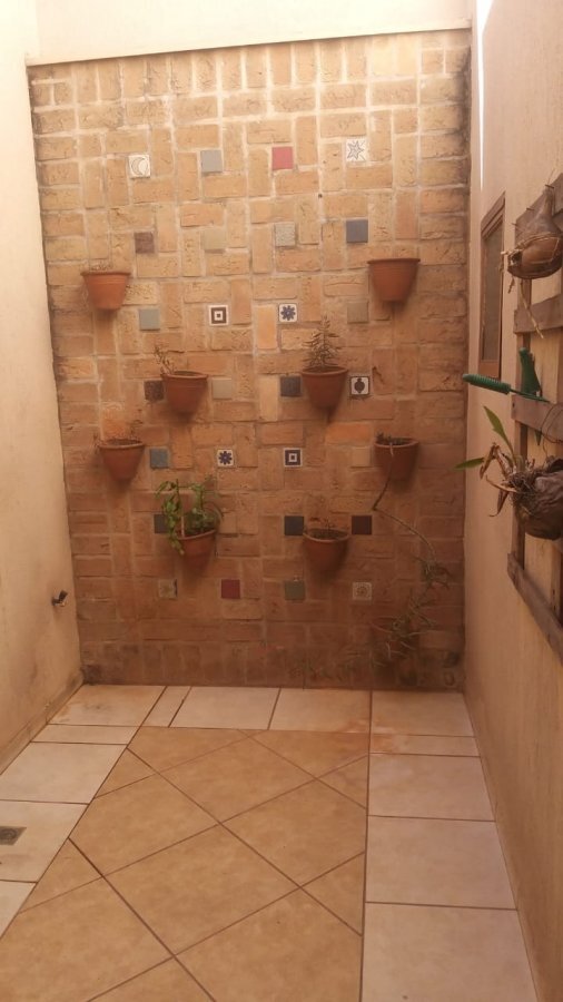 Casa à venda com 3 quartos, 200m² - Foto 10