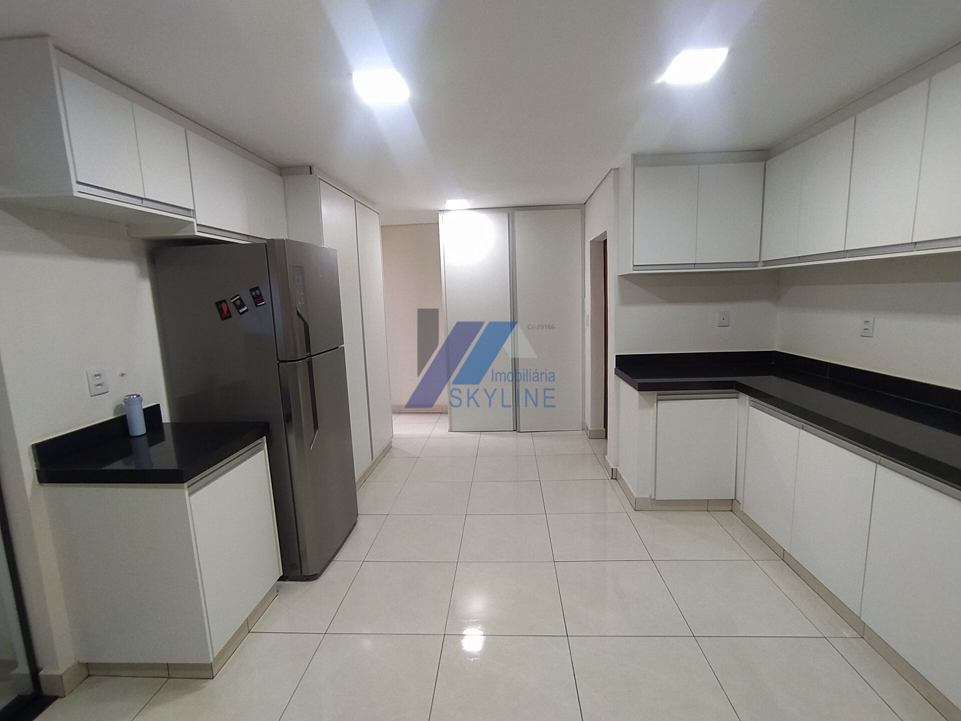 Casa à venda com 2 quartos, 144m² - Foto 12