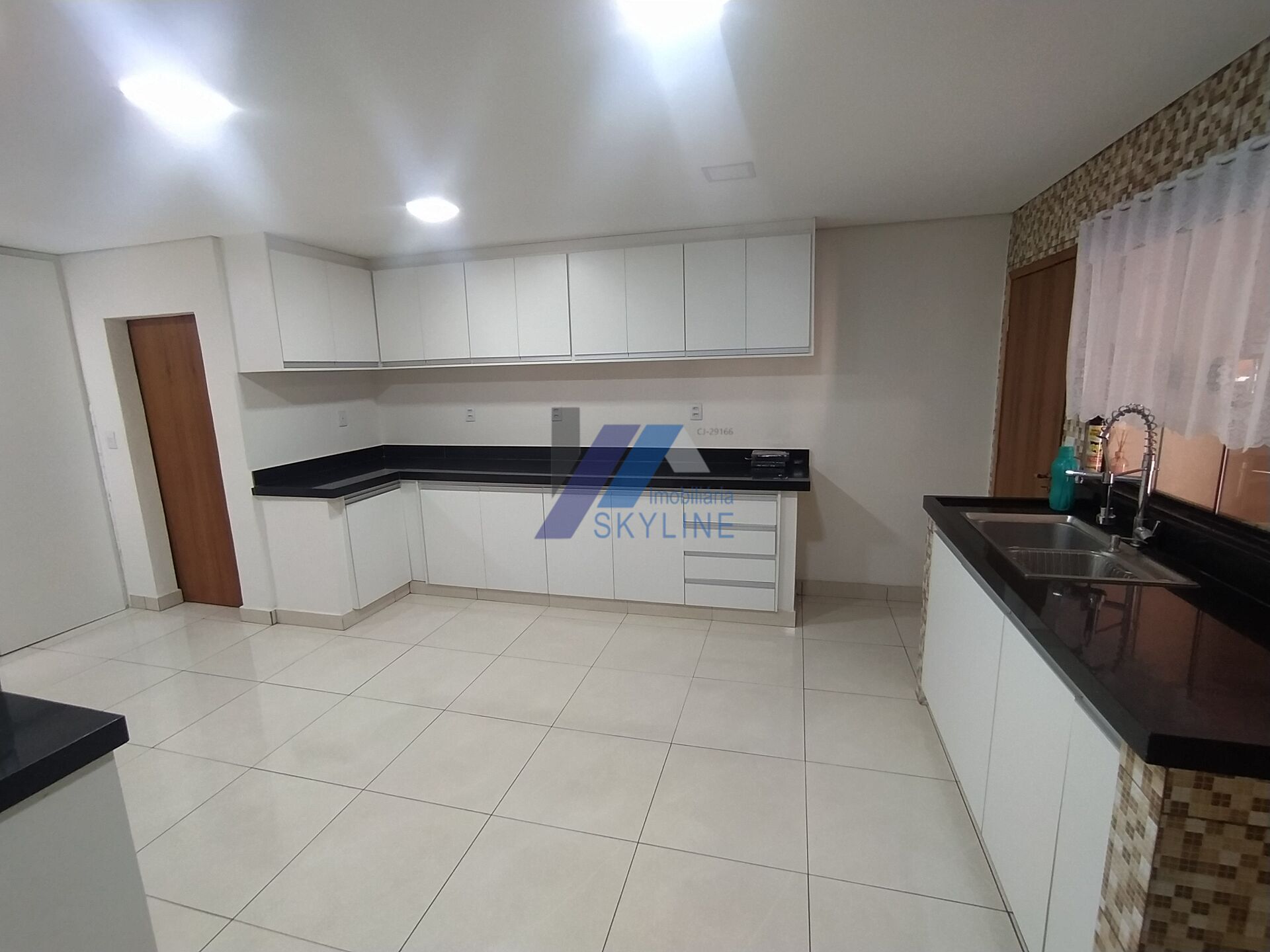 Casa à venda com 2 quartos, 144m² - Foto 10