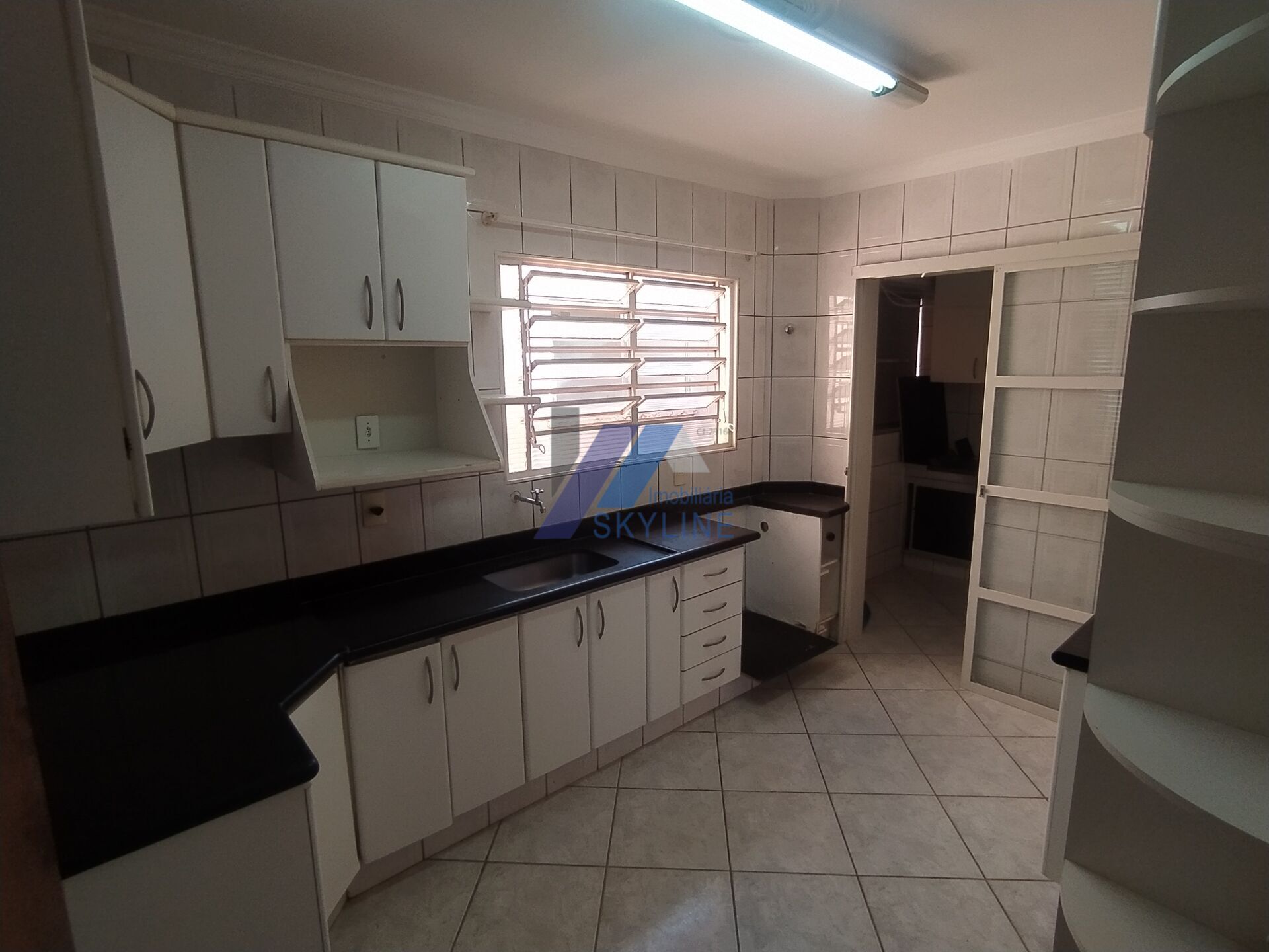 Apartamento para alugar com 2 quartos, 60m² - Foto 4