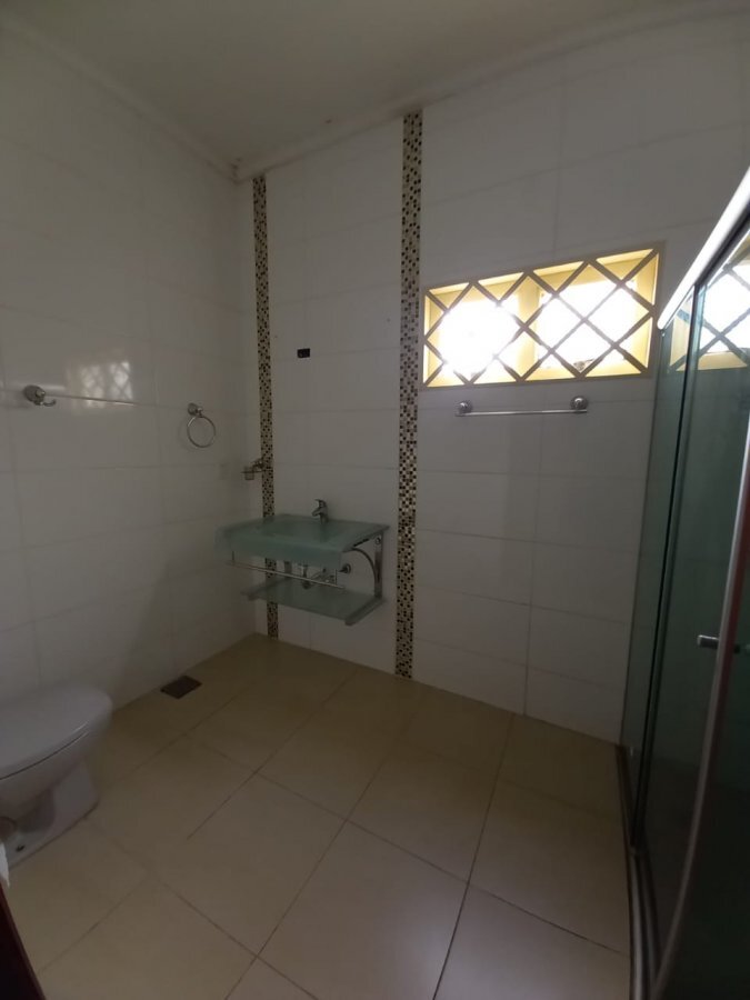 Casa à venda com 4 quartos, 450m² - Foto 24