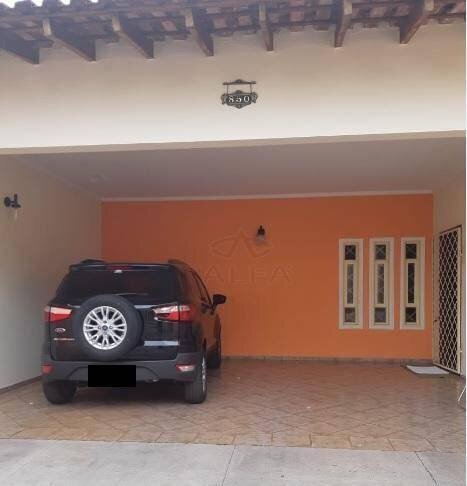 Casa à venda com 4 quartos, 450m² - Foto 1