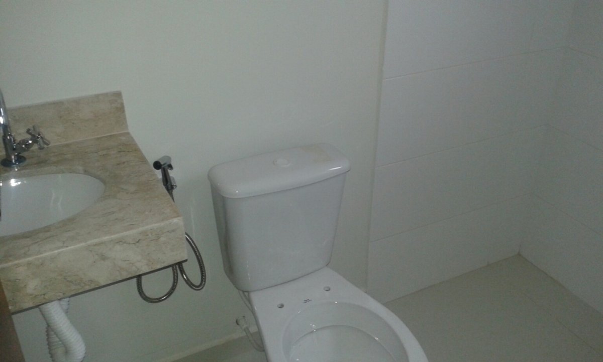 Apartamento à venda com 2 quartos, 65m² - Foto 9