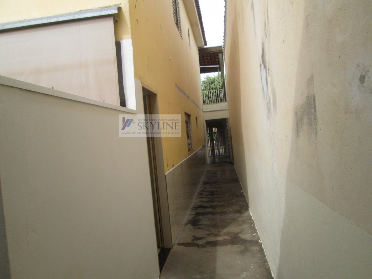 Sobrado à venda com 5 quartos, 200m² - Foto 9