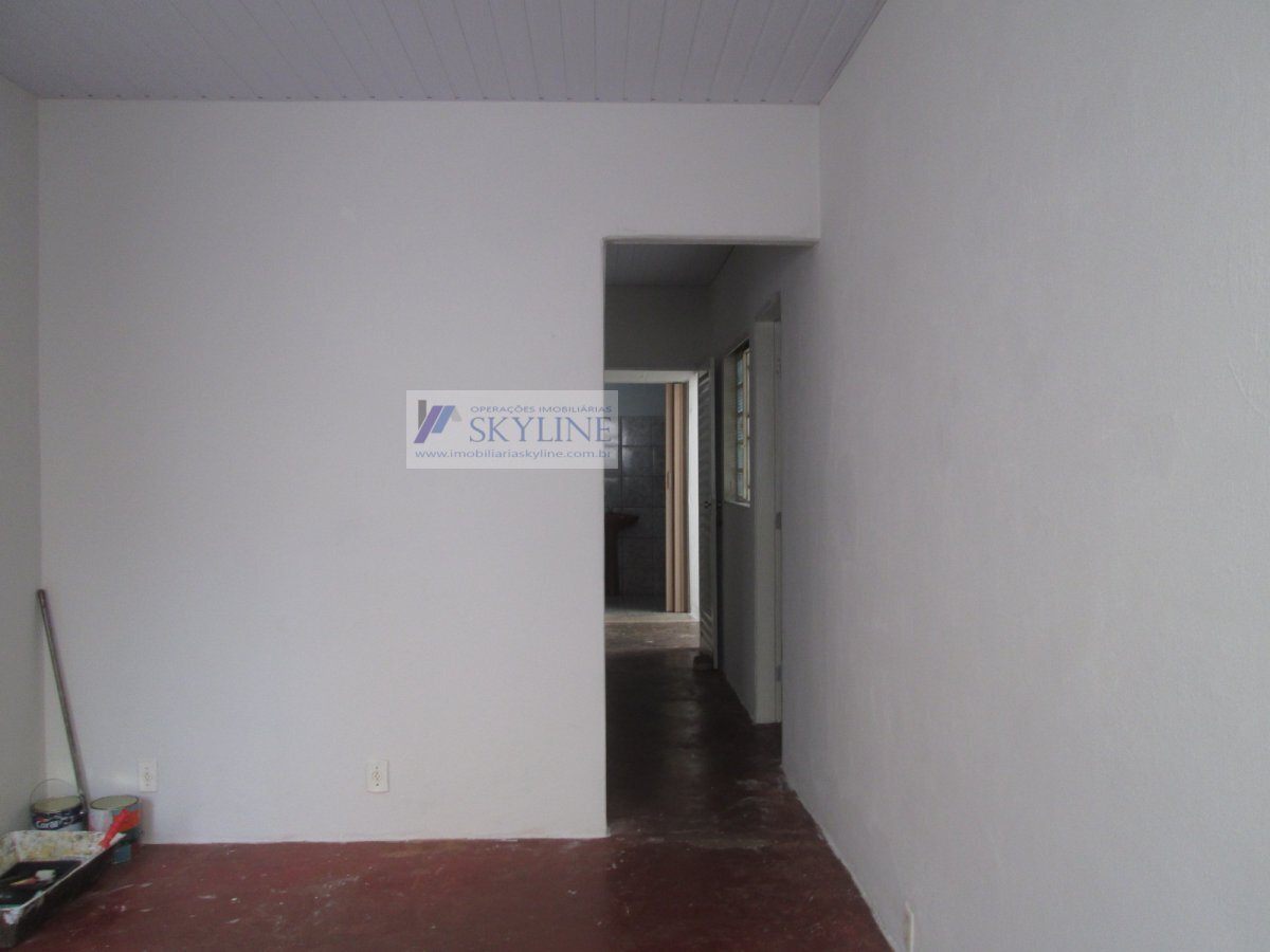 Sobrado à venda com 5 quartos, 200m² - Foto 2