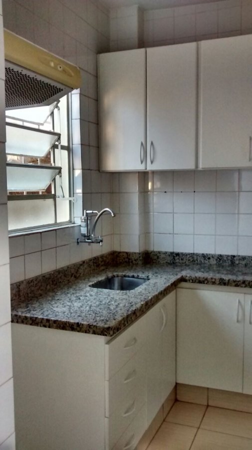 Apartamento à venda com 2 quartos, 60m² - Foto 11