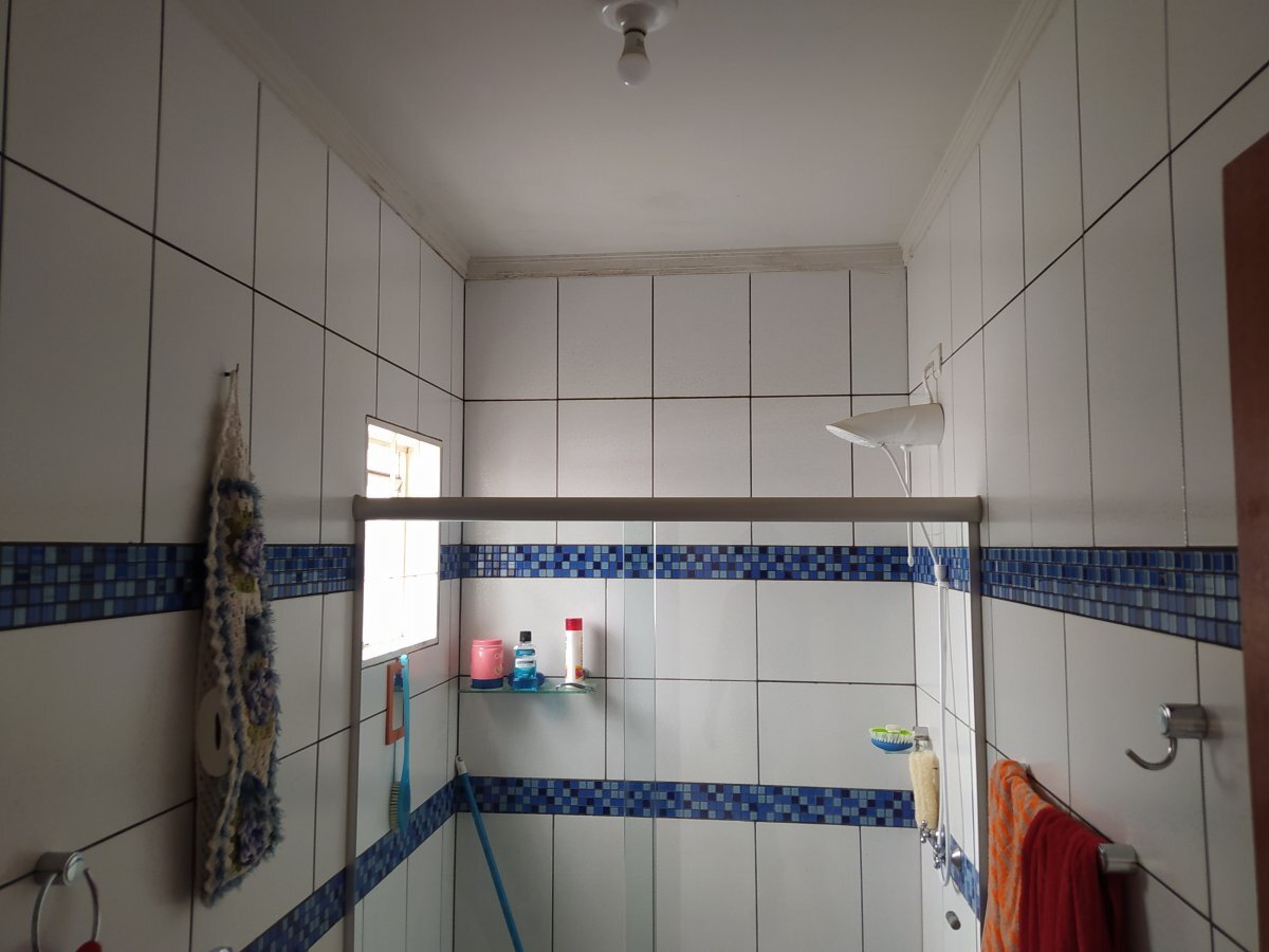 Casa à venda com 3 quartos, 200m² - Foto 11